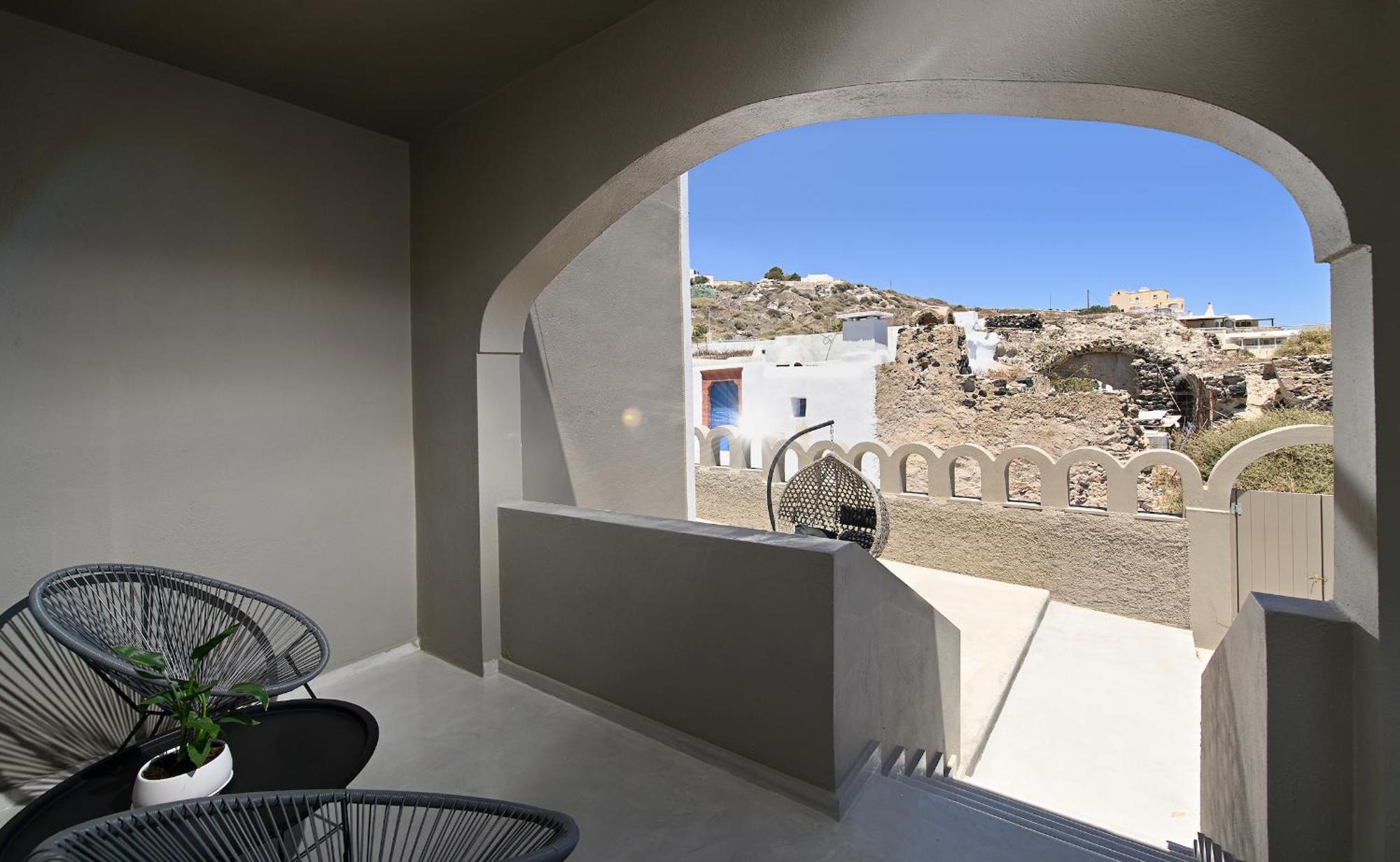 Altura Residences With Outdoor Hot Tubs By K&k * Exo Gonia