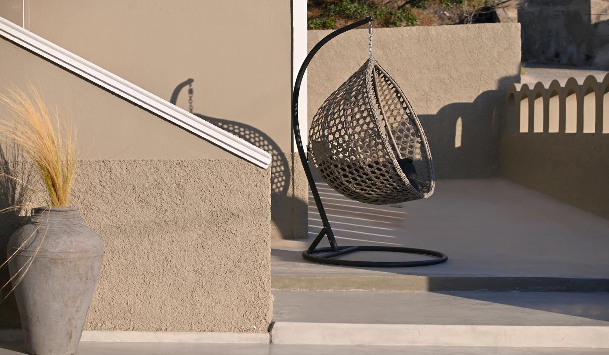 Altura Residences With Outdoor Hot Tubs By K&k * Exo Gonia