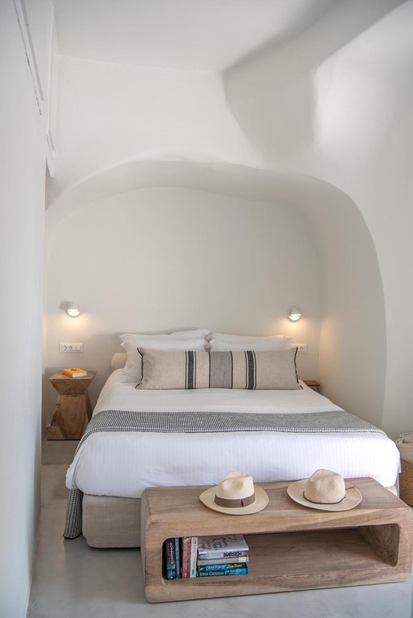 Native Eco * Imerovigli (Santorini)