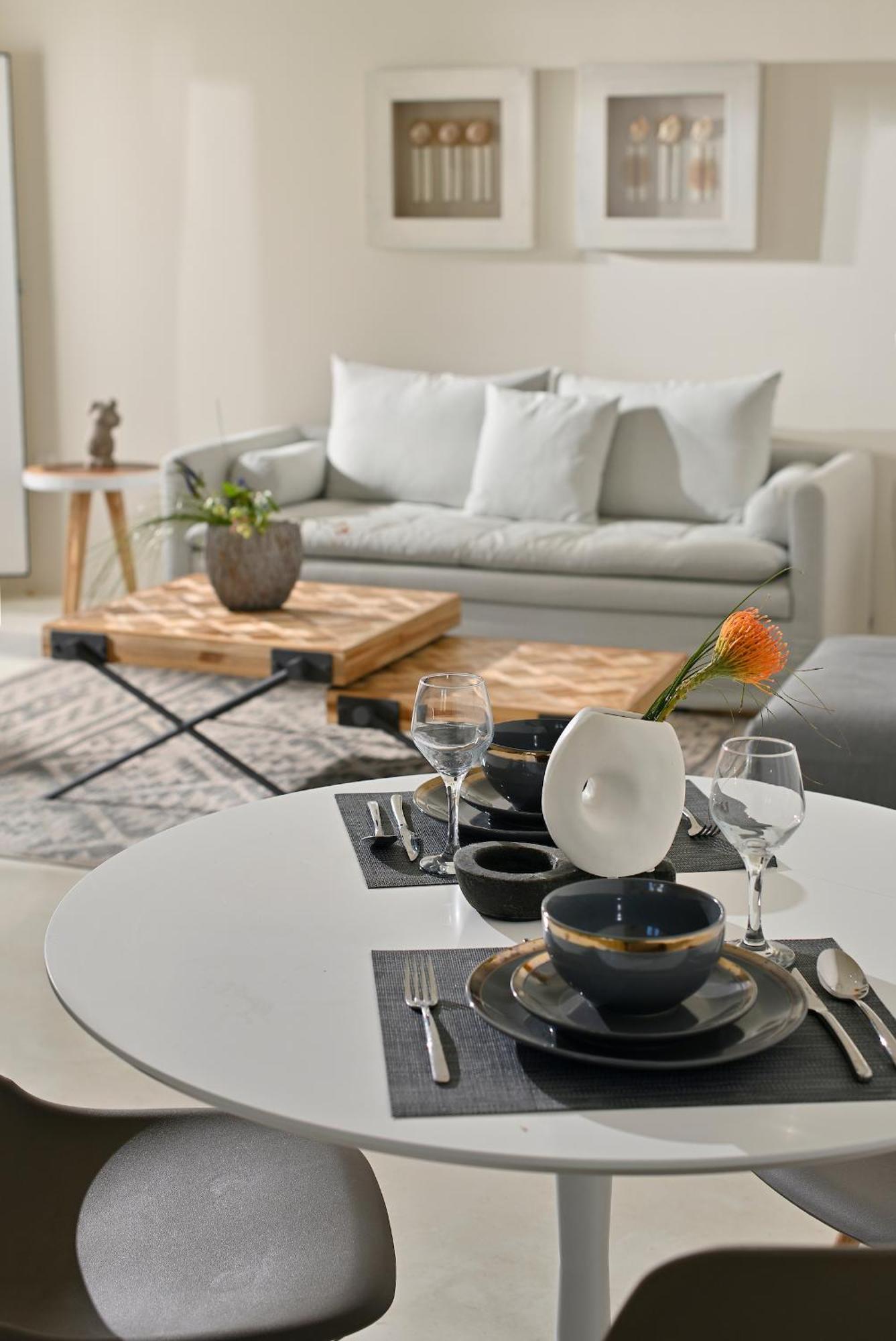 Apartment Altura Residences With Outdoor Hot Tubs By K&k