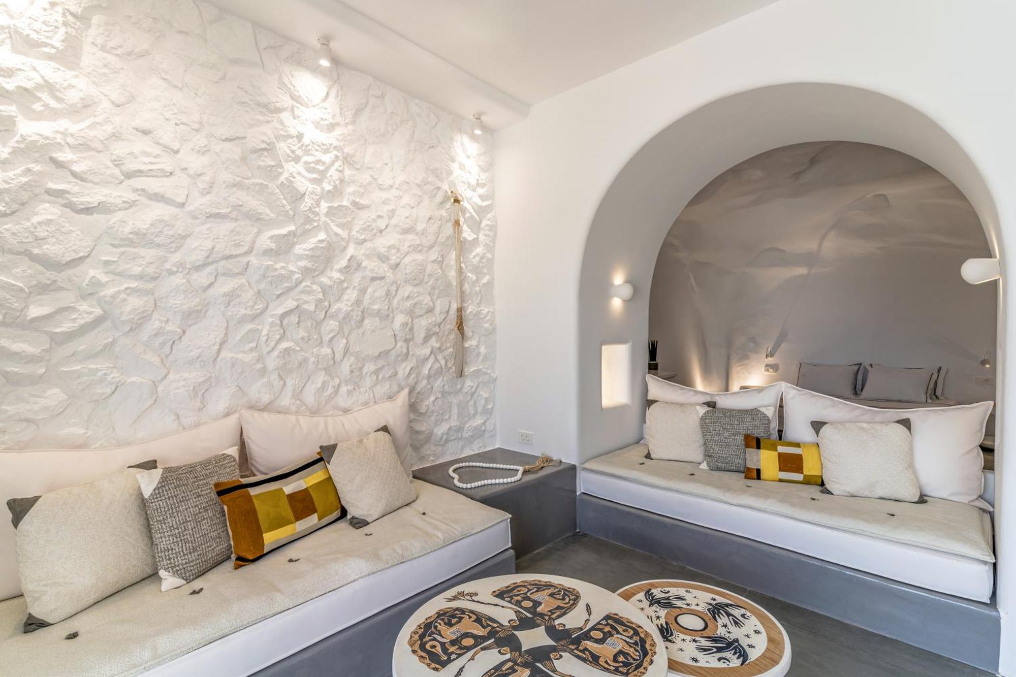 Numa Santorini Villa *