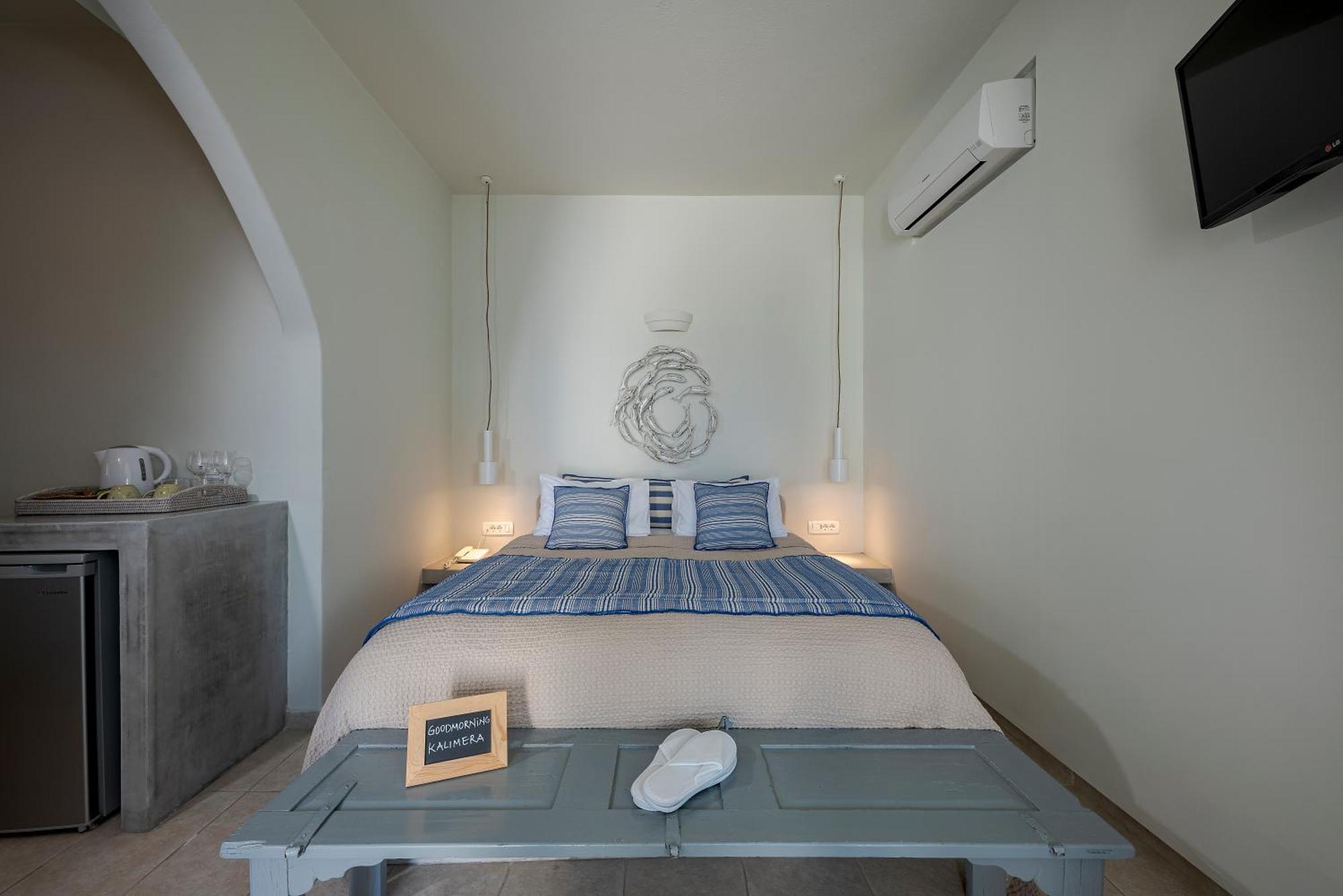 Blue Dolphins Hotel