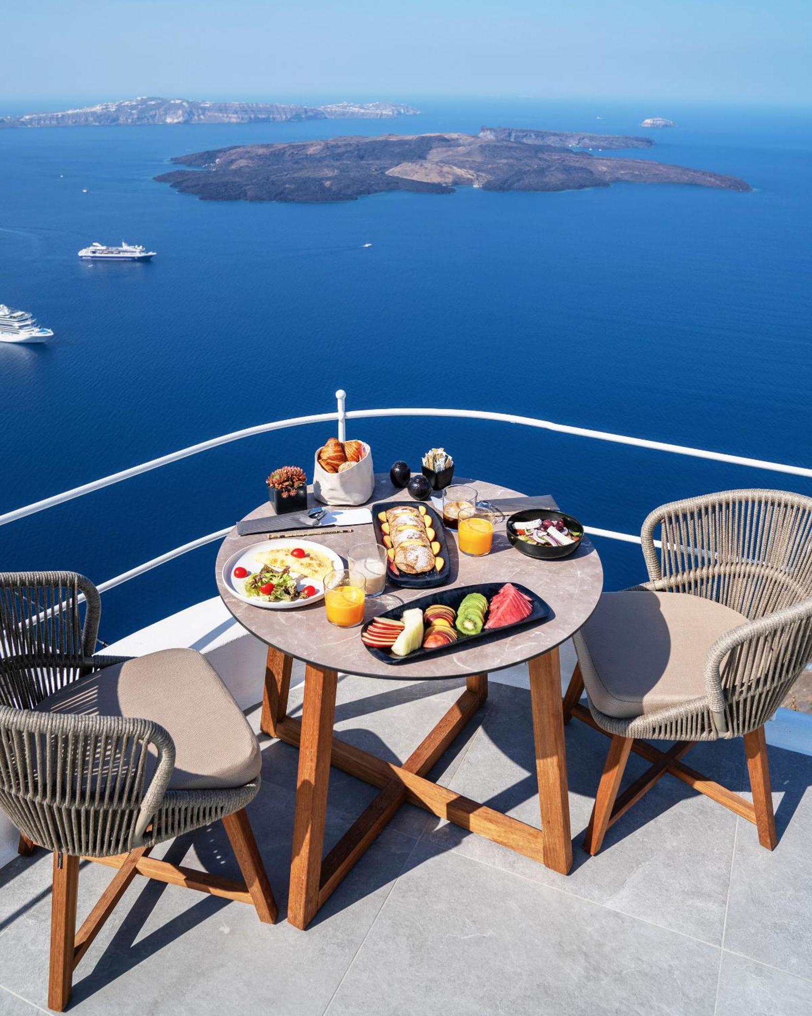 Eteoro Suites * Imerovigli (Santorini)