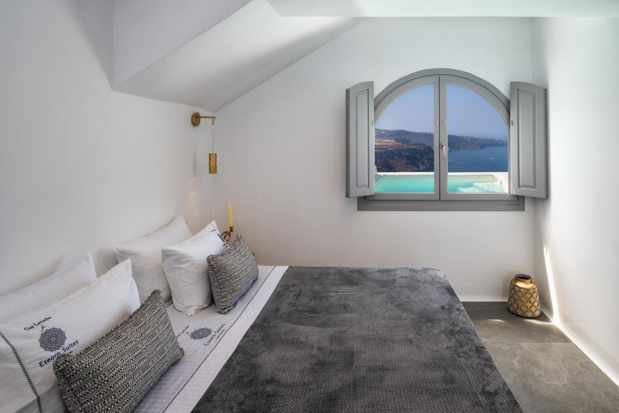 Eteoro Suites
