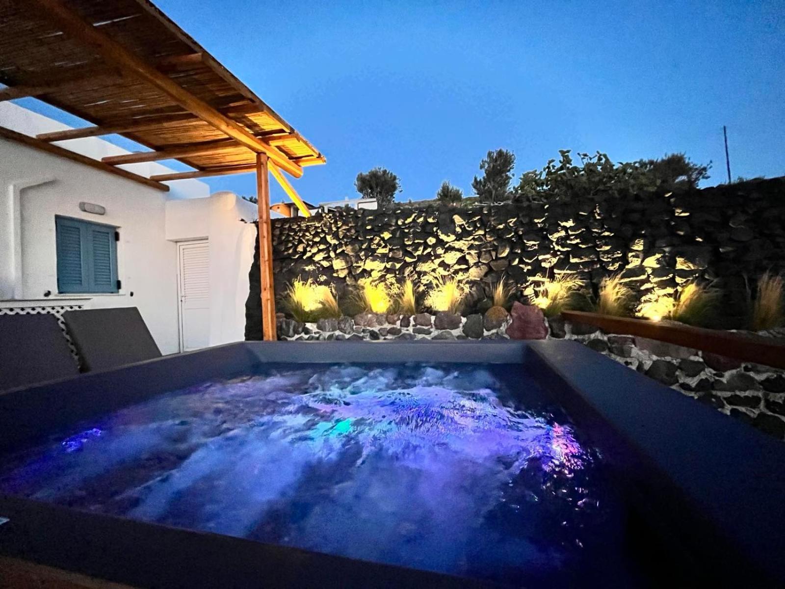 Sunset Paradise Apartment Oia (Santorini)