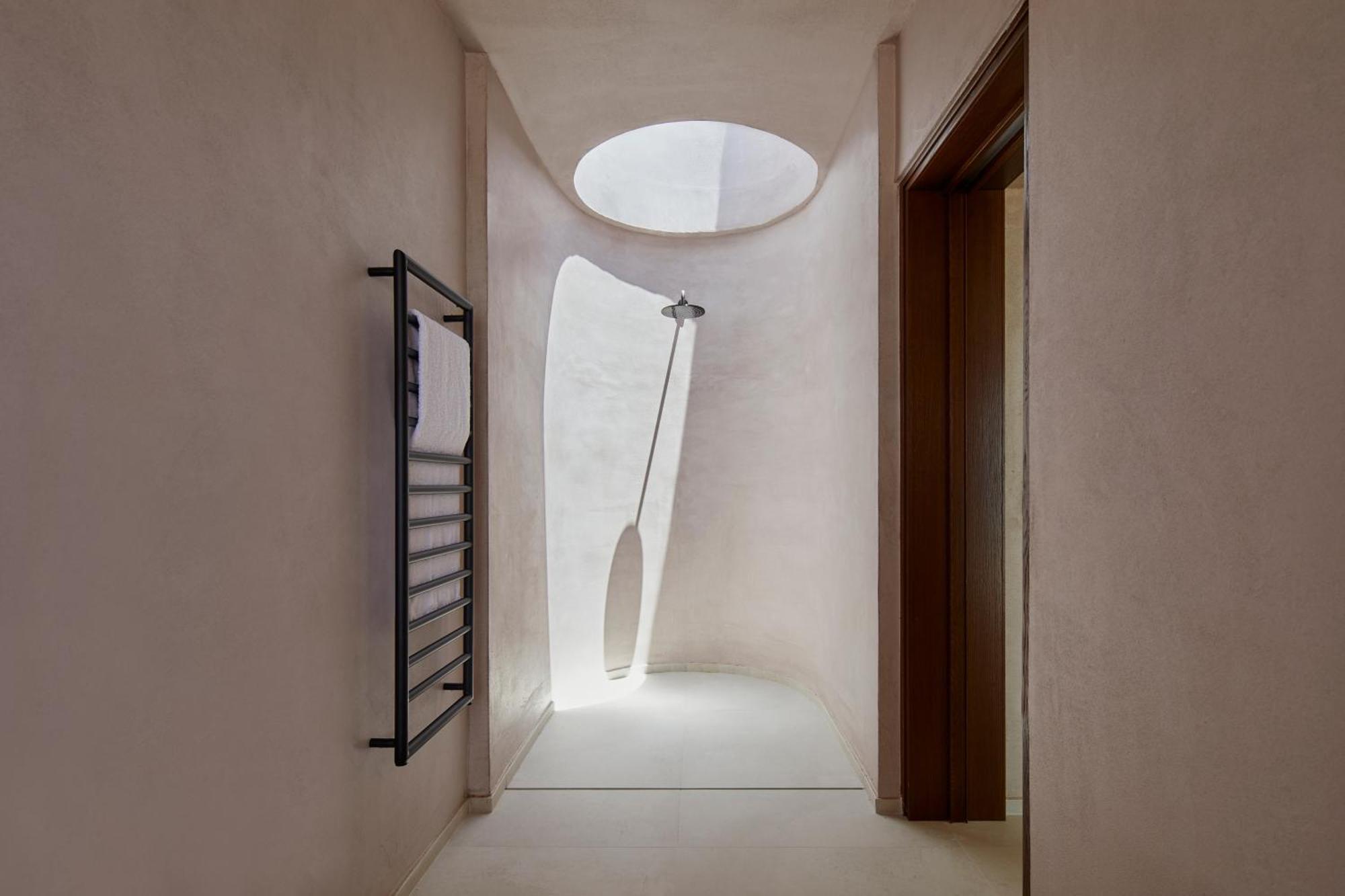 Villa Santorini Sky, The Retreat Pyrgos Kallistis