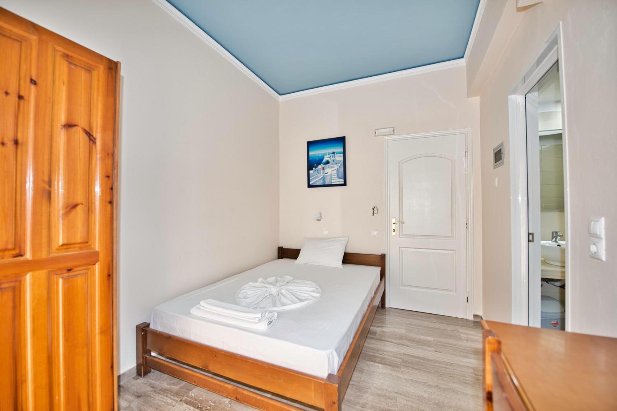Villa Nikos Karamolegkos Kamari