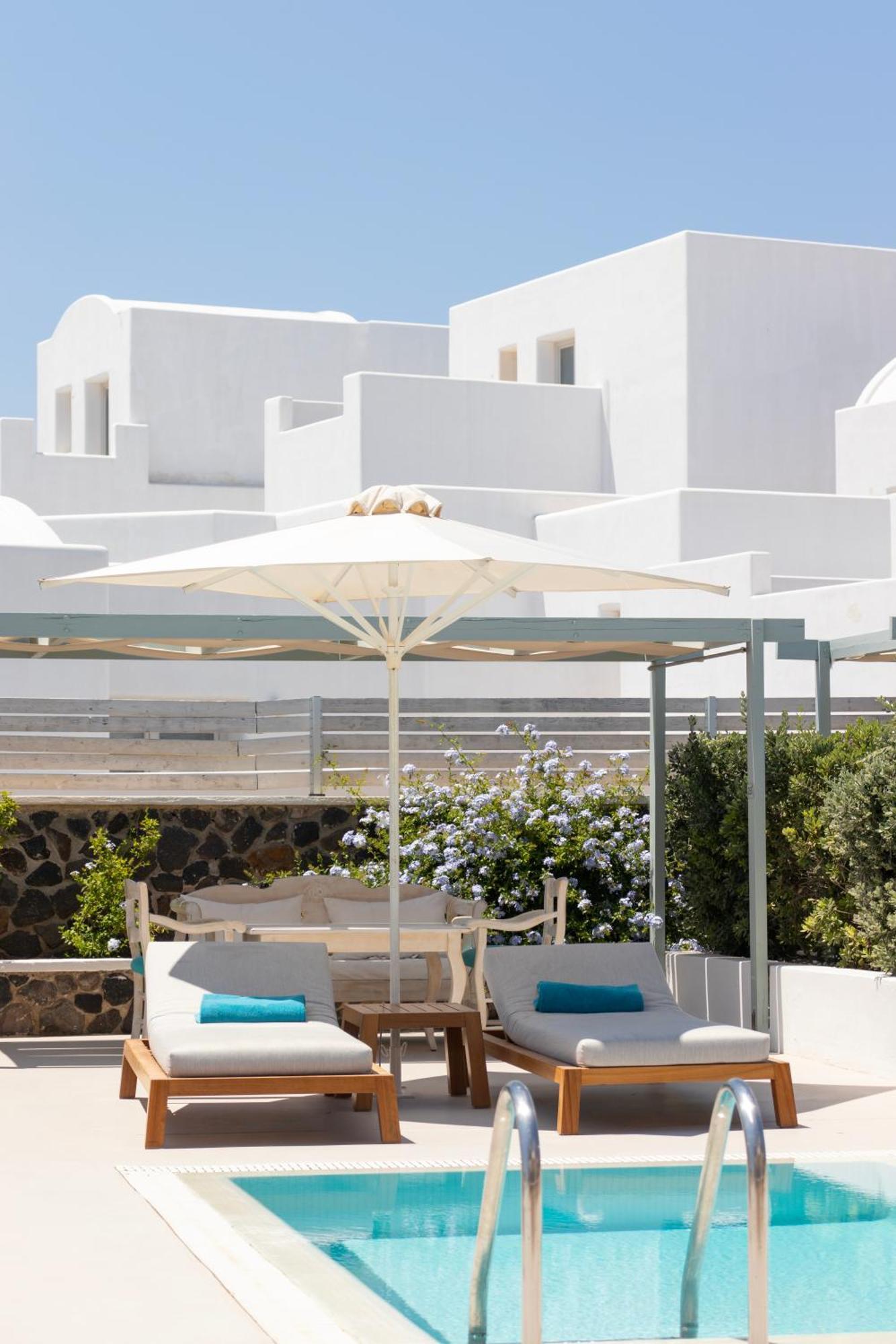 Astro Palace & Fira (Santorini)