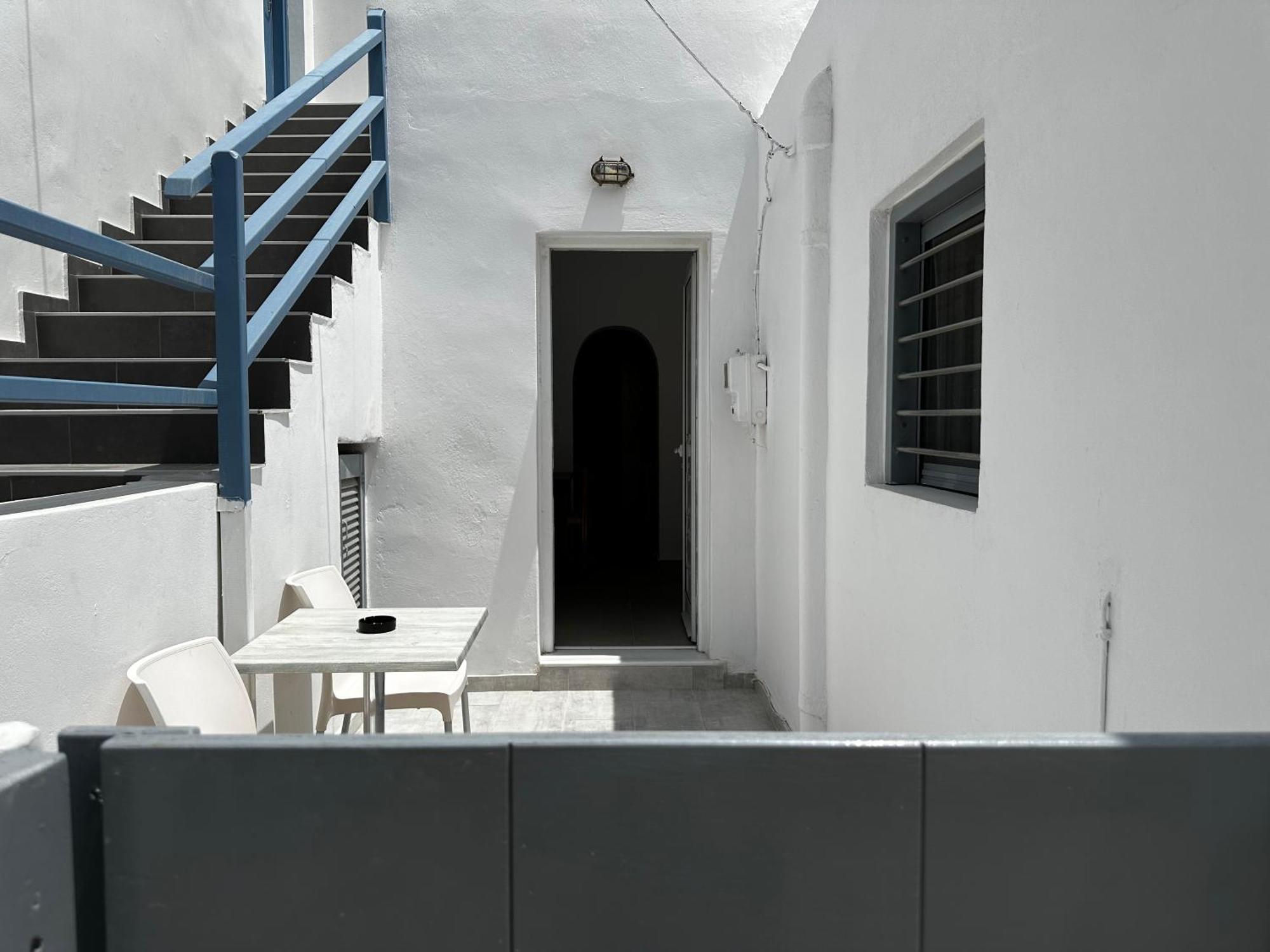 Niabelo Apartment Kamari (Santorini)