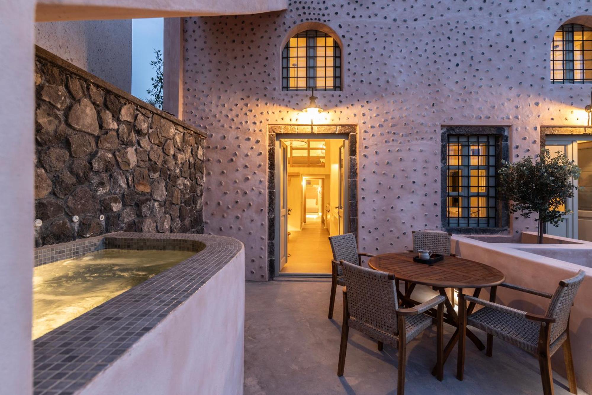 Frescoes Luxury