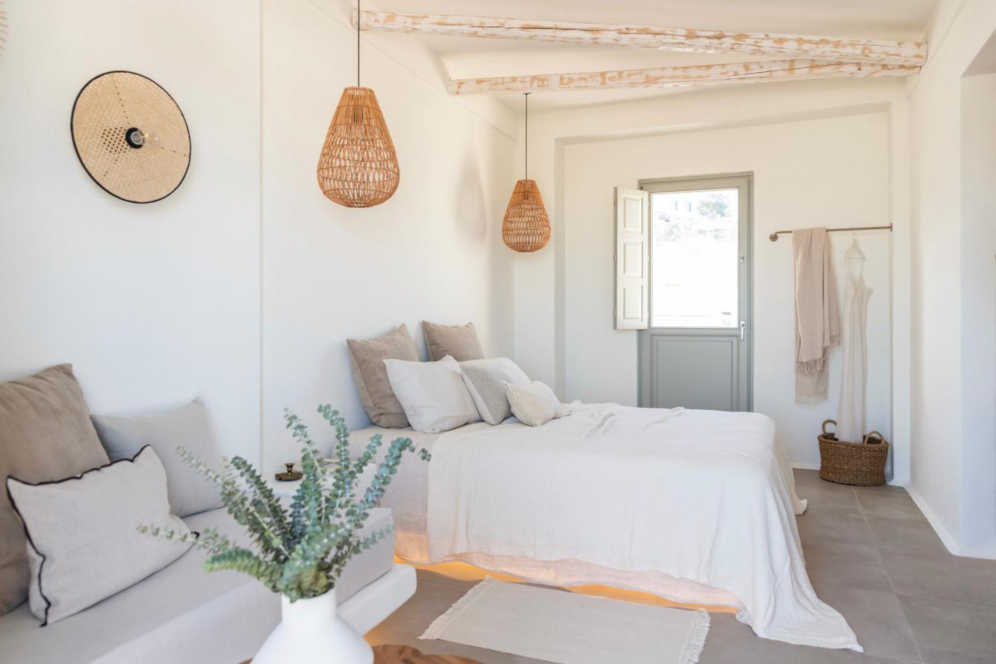 Frescoes Luxury Aparthotel