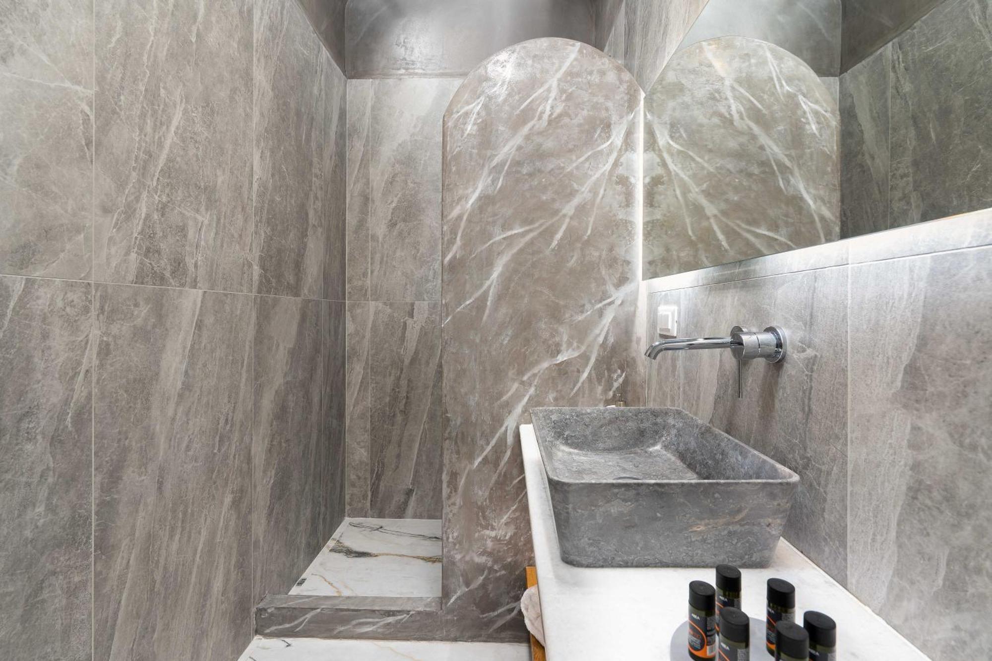 Amera 2 Apartment *