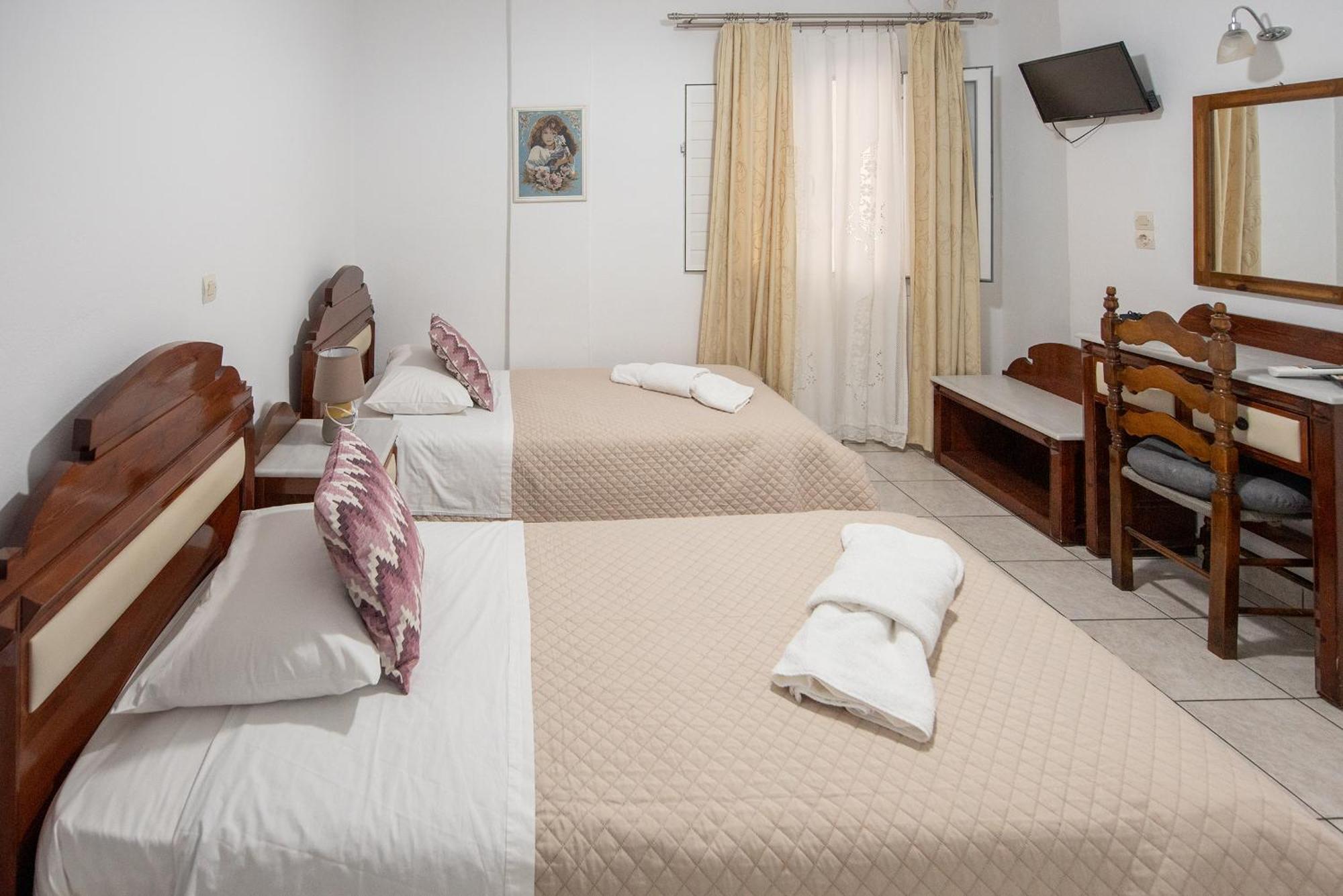 Stella 3* Karterados (Santorini)