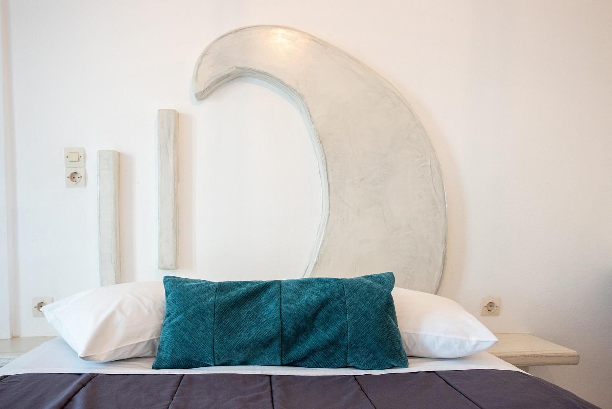 Stella 3* Karterados (Santorini)