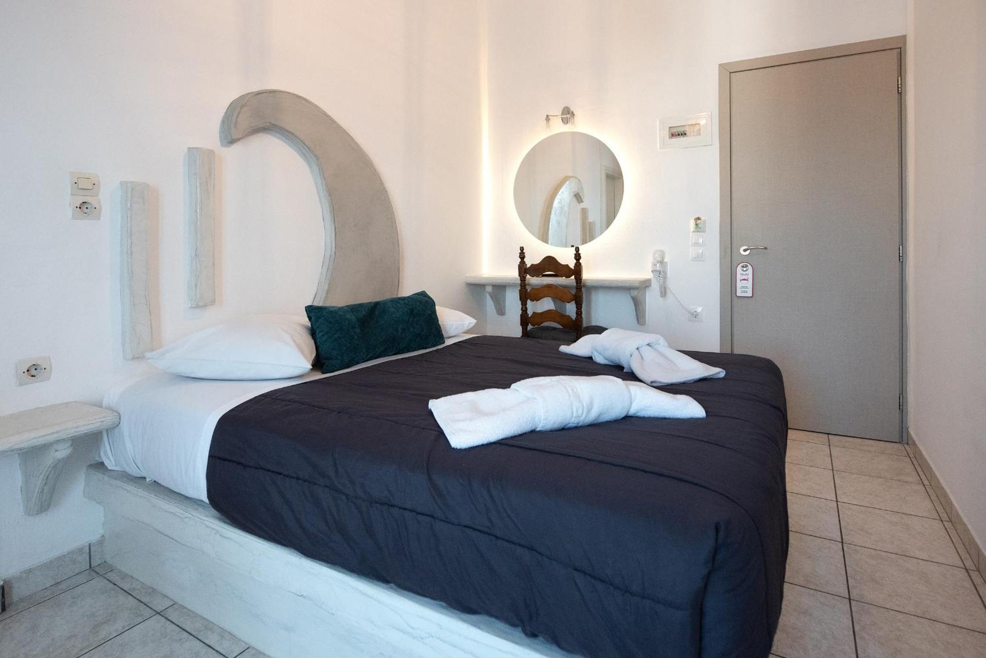 Stella Guest house Karterados (Santorini)