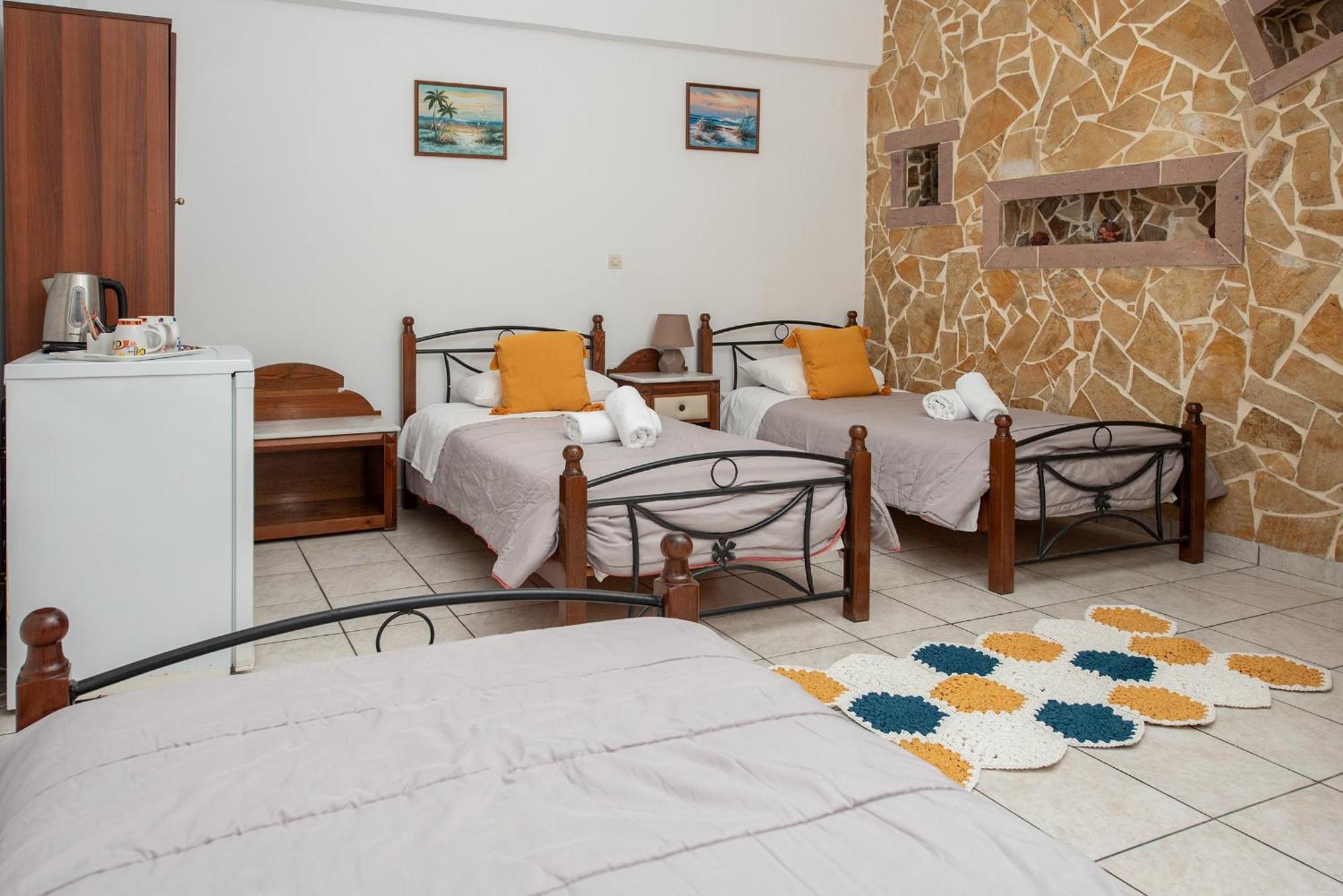 Stella 3* Karterados (Santorini)