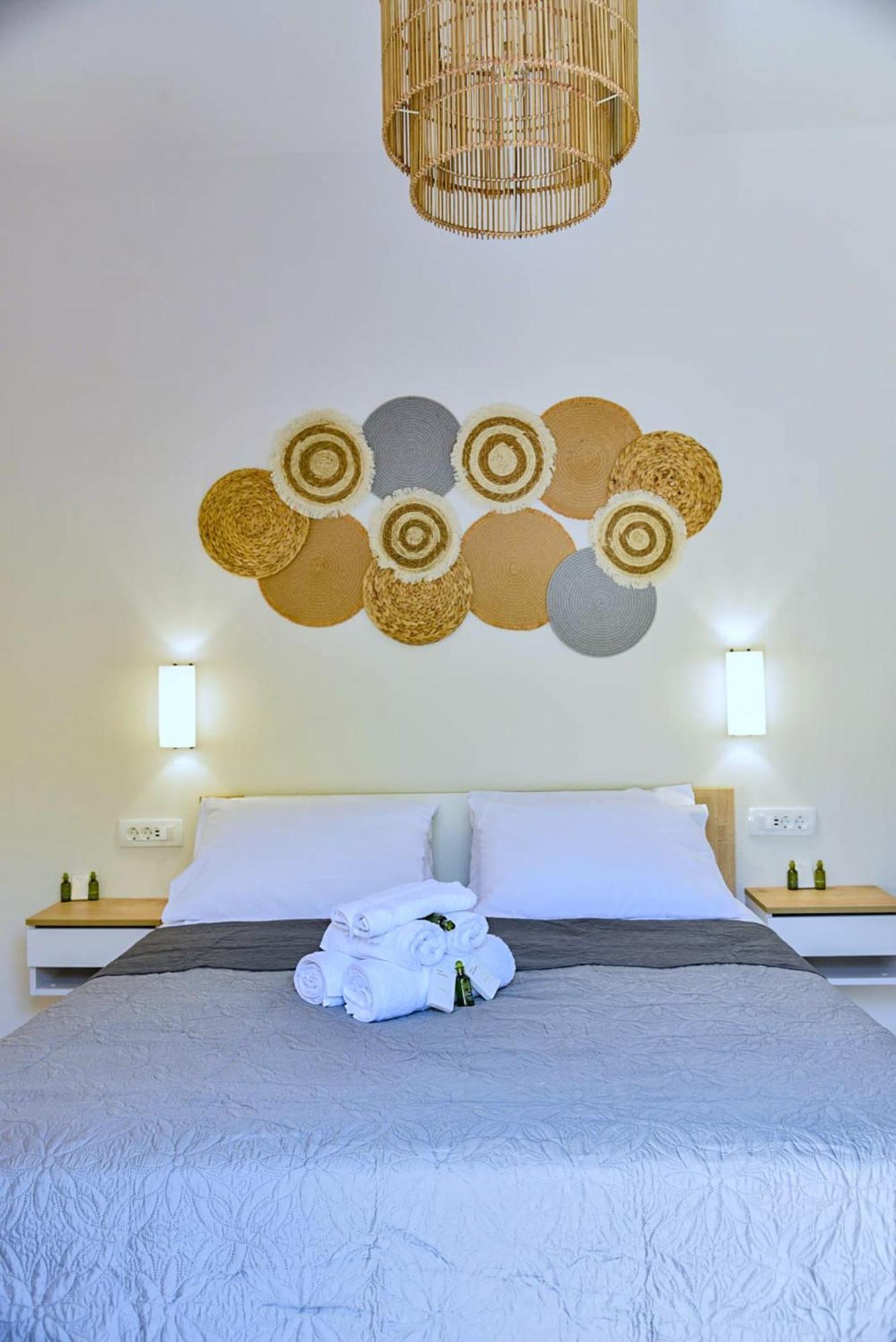 Dp Homes Santorini