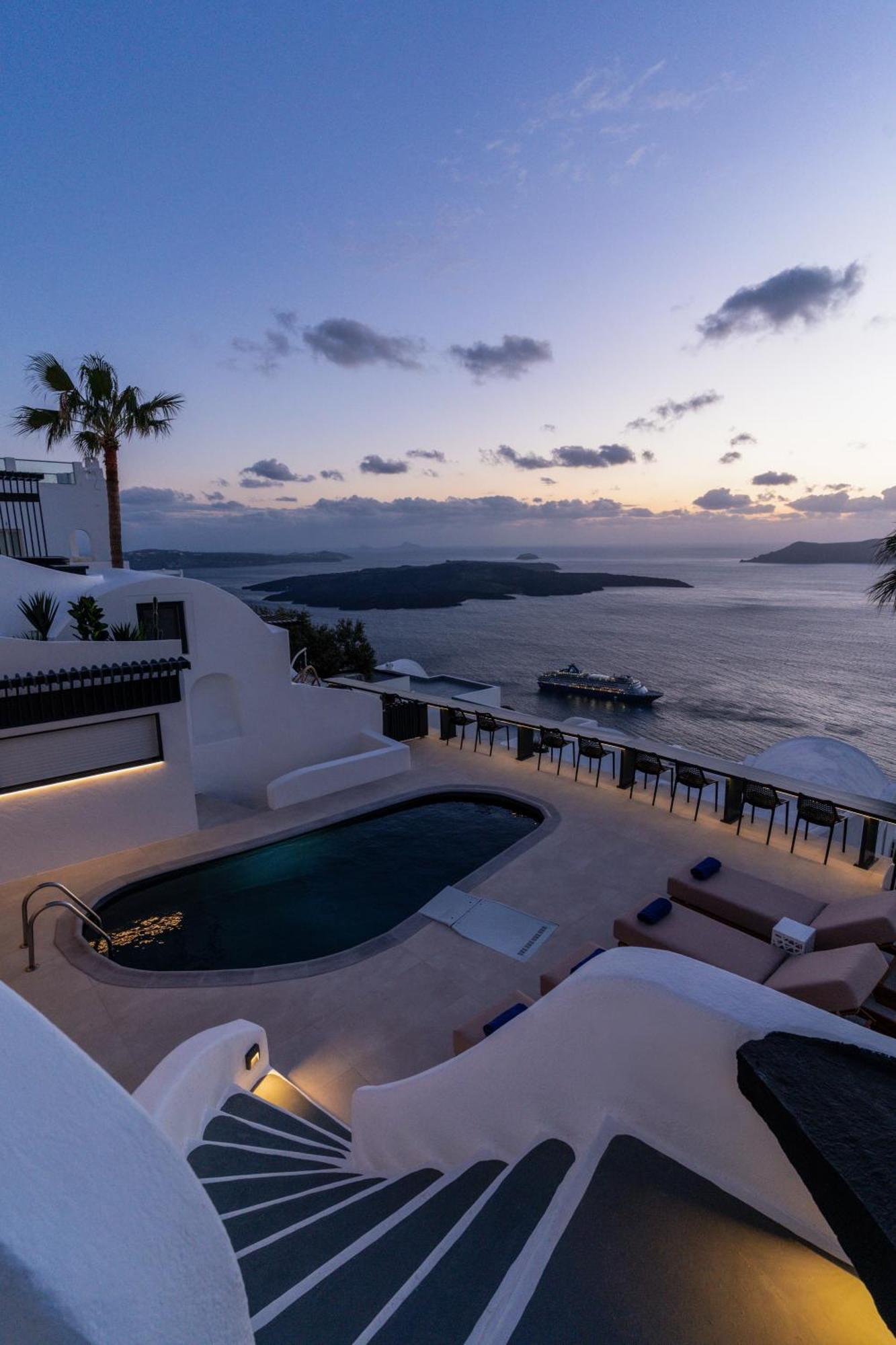 Mill New Elegant Fira (Santorini)