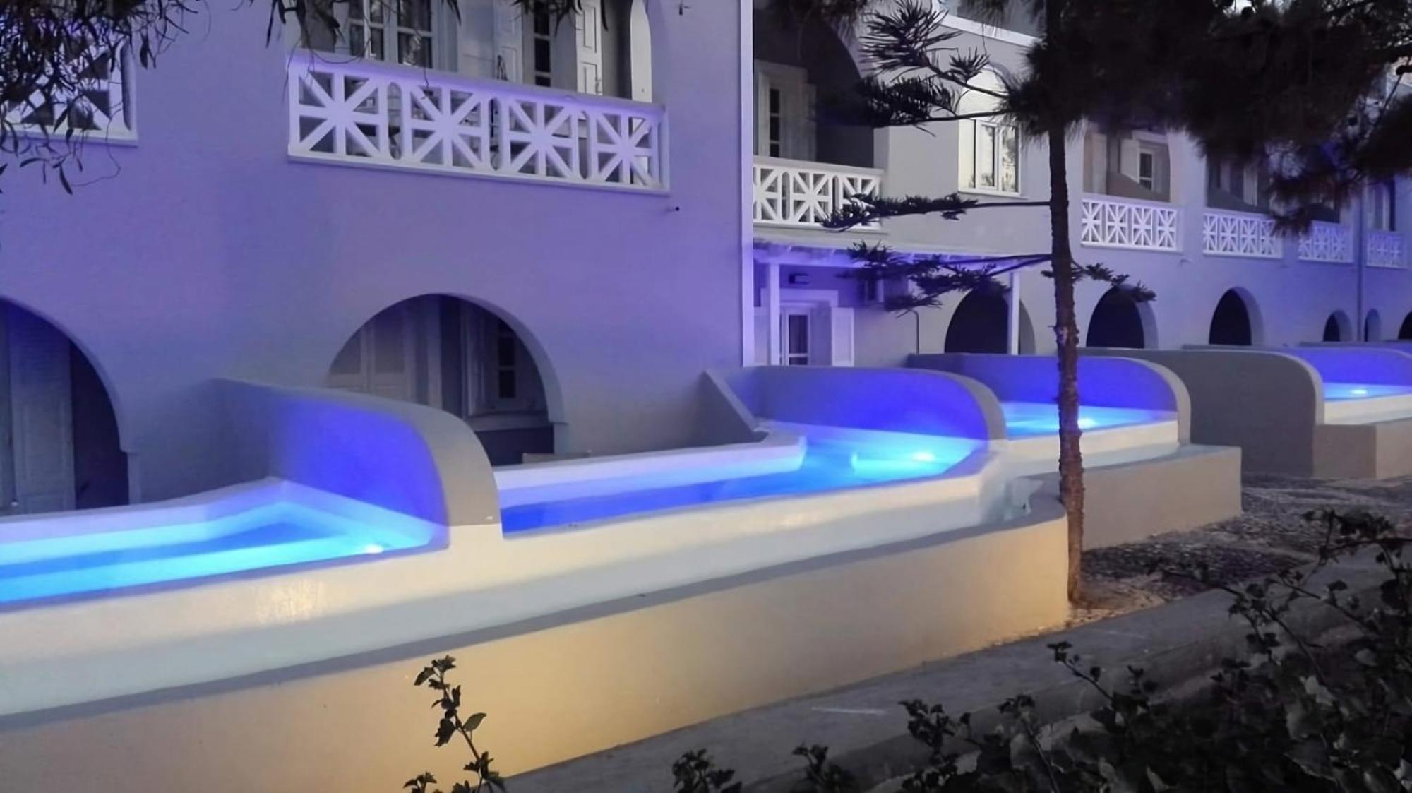Maistros Village Hotel