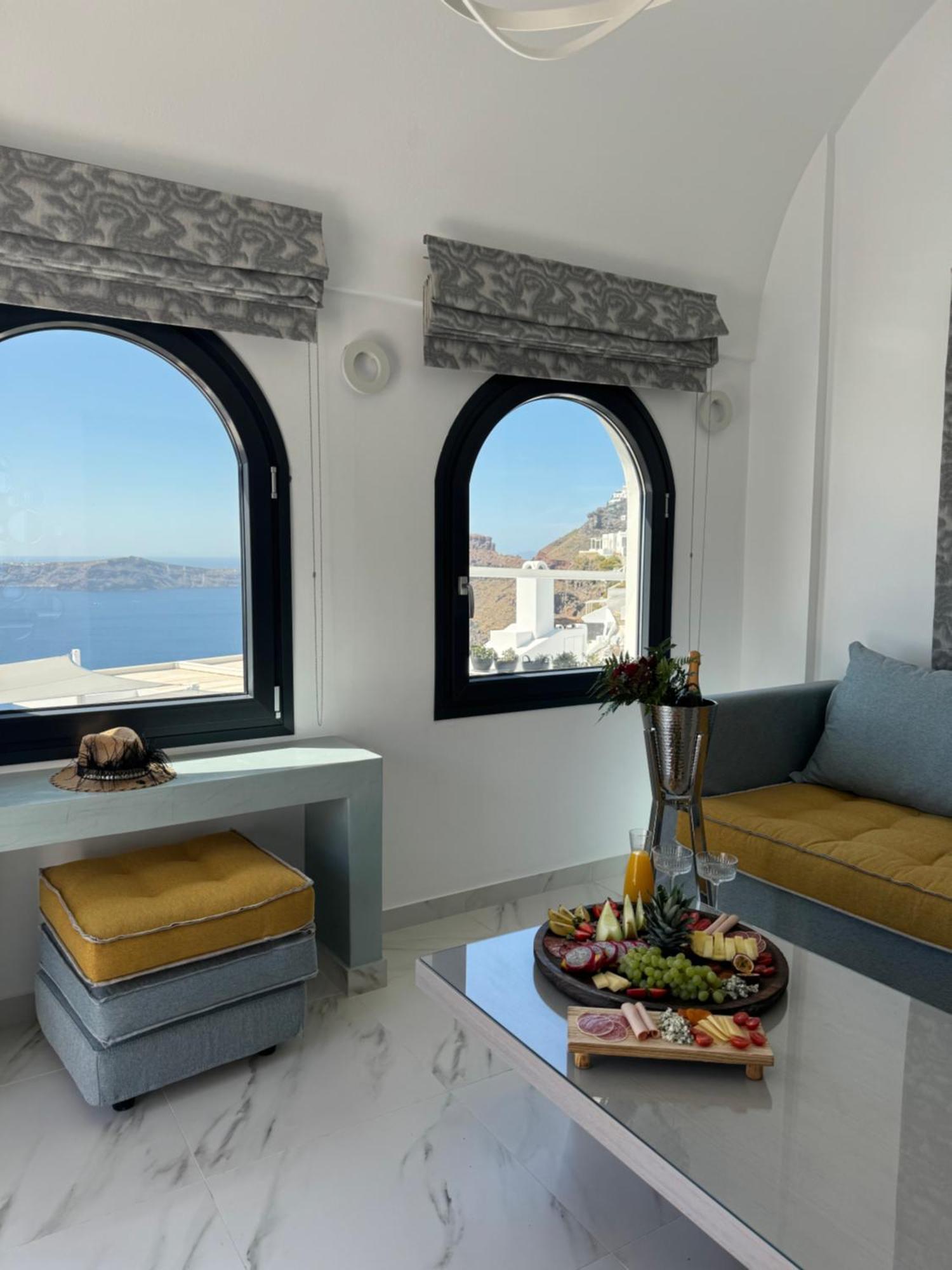 Avant Garde Apartment