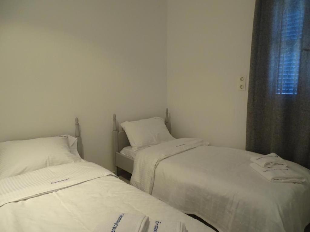 Splendid Santorini Bella House 3 Bedrooms Private Terrace And Beautiful Sea Views Villa Monolithos (Santorini)