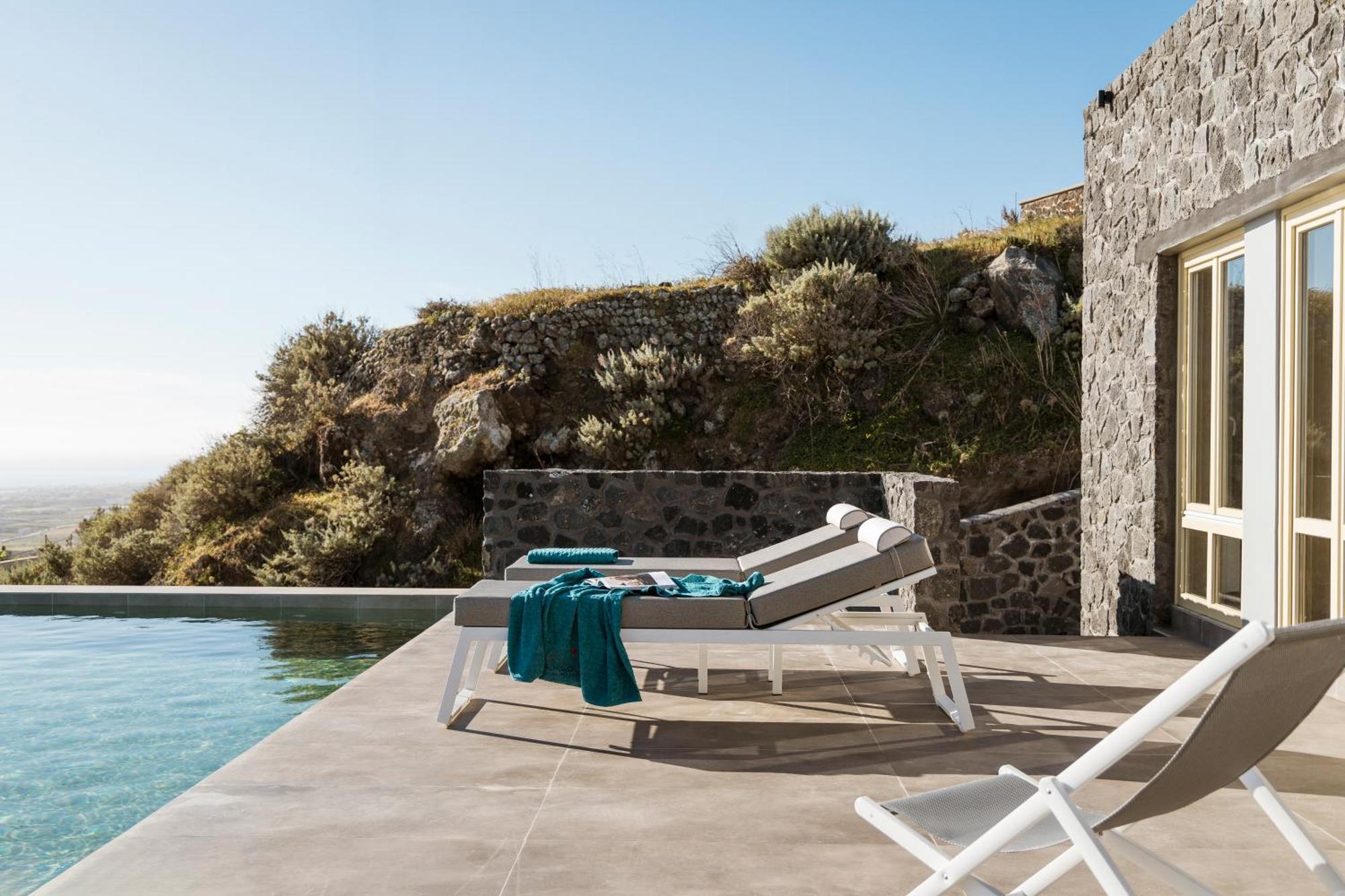 Almarossa Luxury Villa Vourvoulos