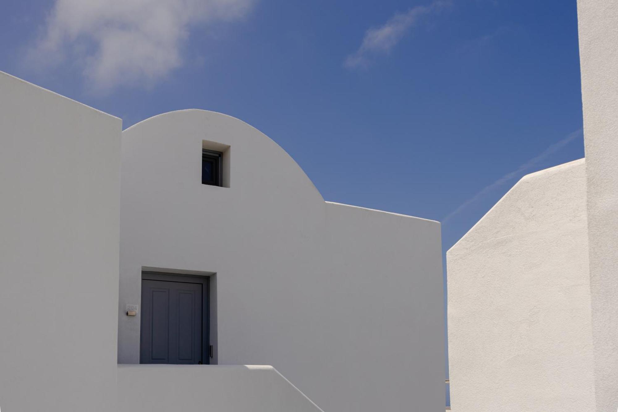 Nastram Aparthotel Oia (Santorini)