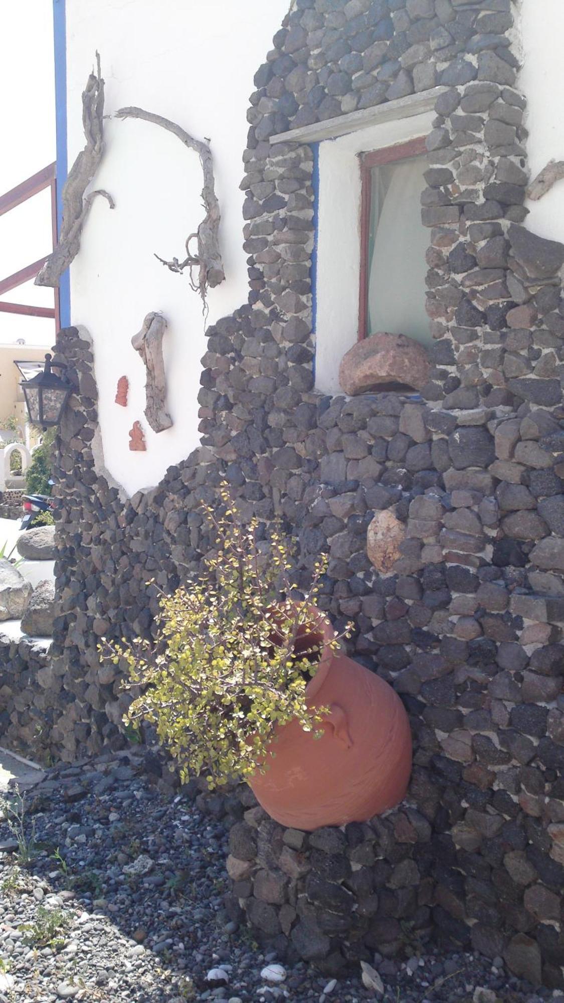 Guest house Livadaros