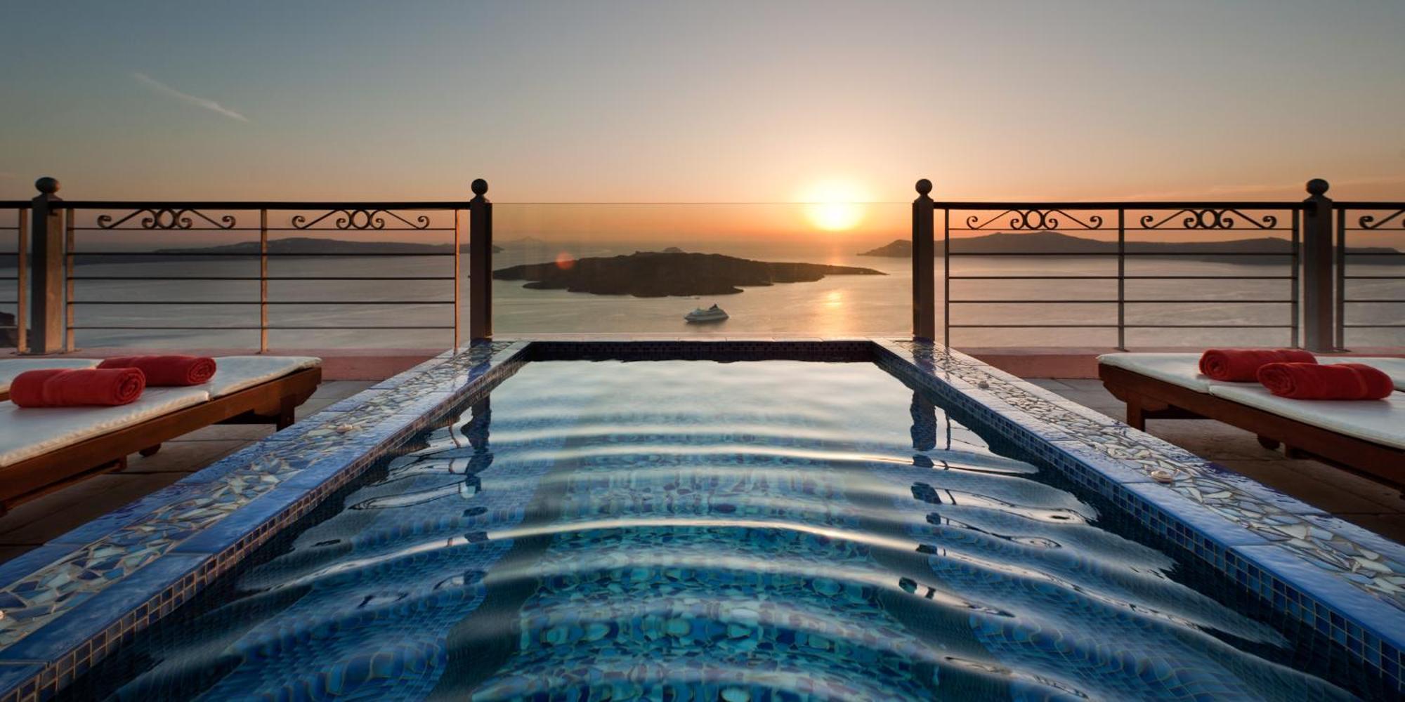 Hotel Nefeles Luxury 4*