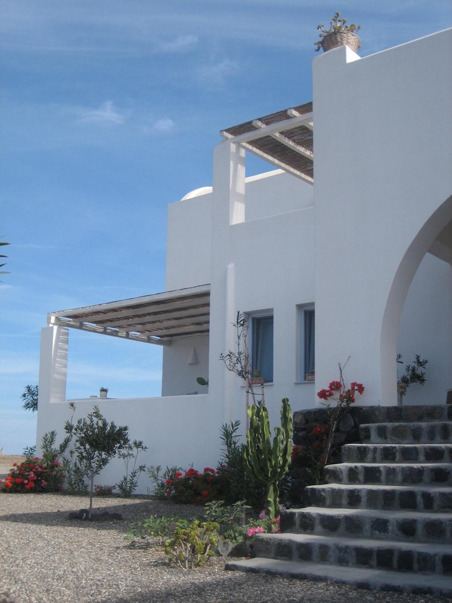 Sun Anemos Oia (Santorini)