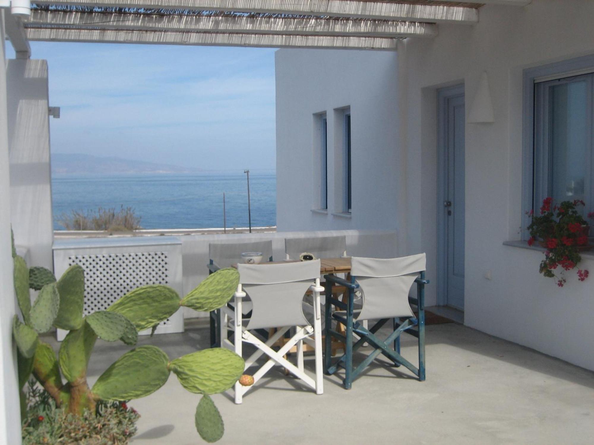 Sun Anemos Oia (Santorini)