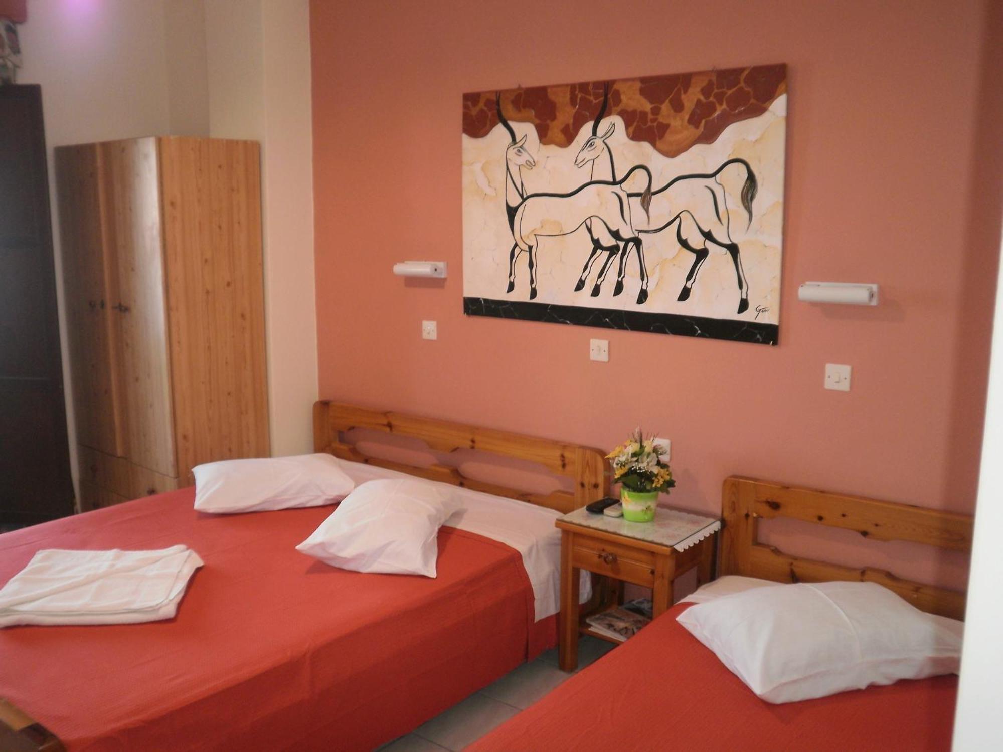 Guest house Stella Fira (Santorini)
