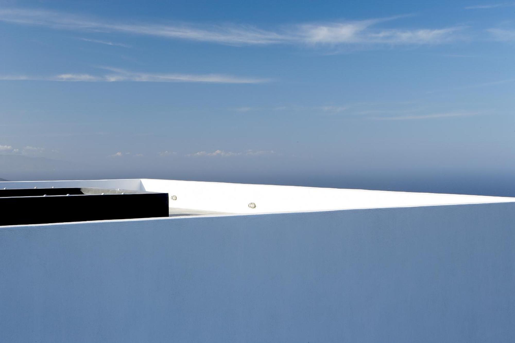 Villa Fabrica Santorini Pyrgos Kallistis