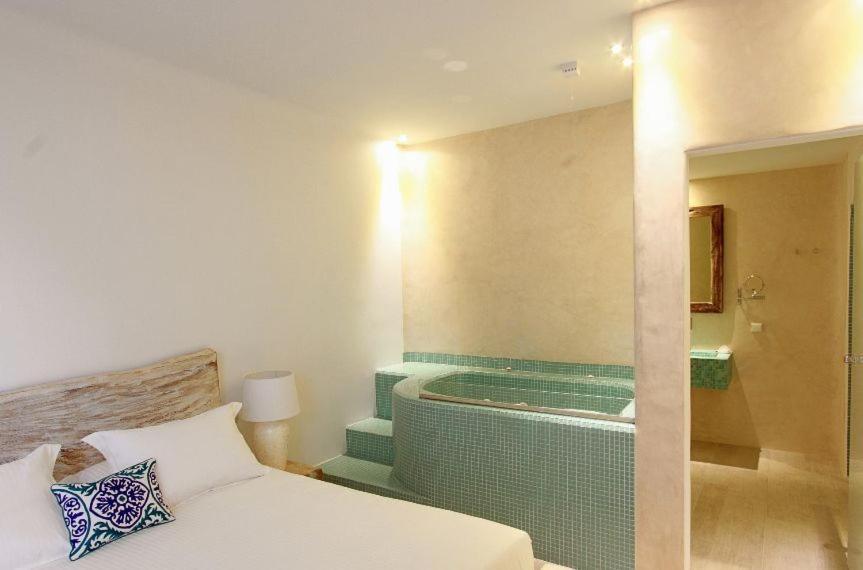 Aparthotel Allure 4*