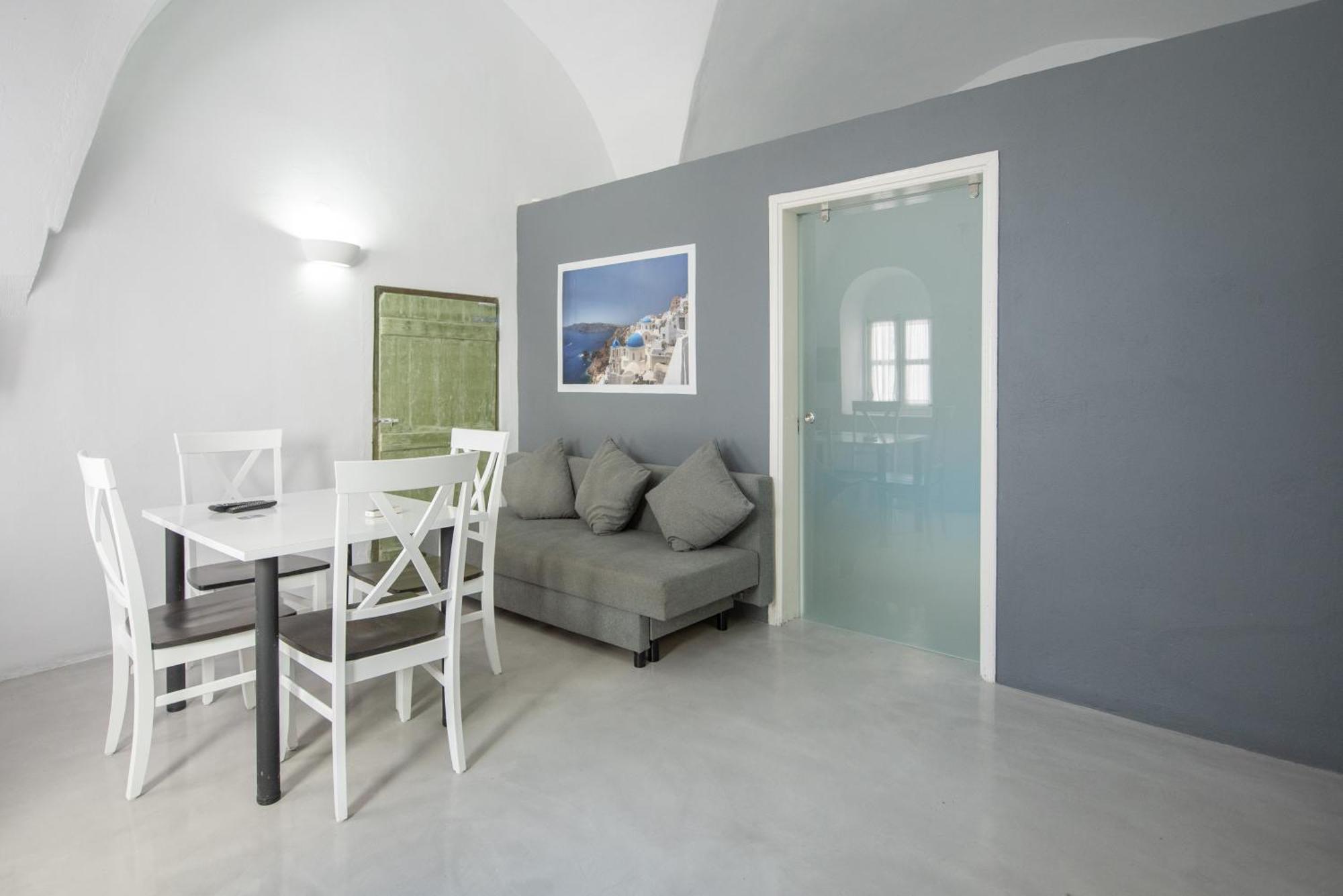 Corrado Caldera Apartment