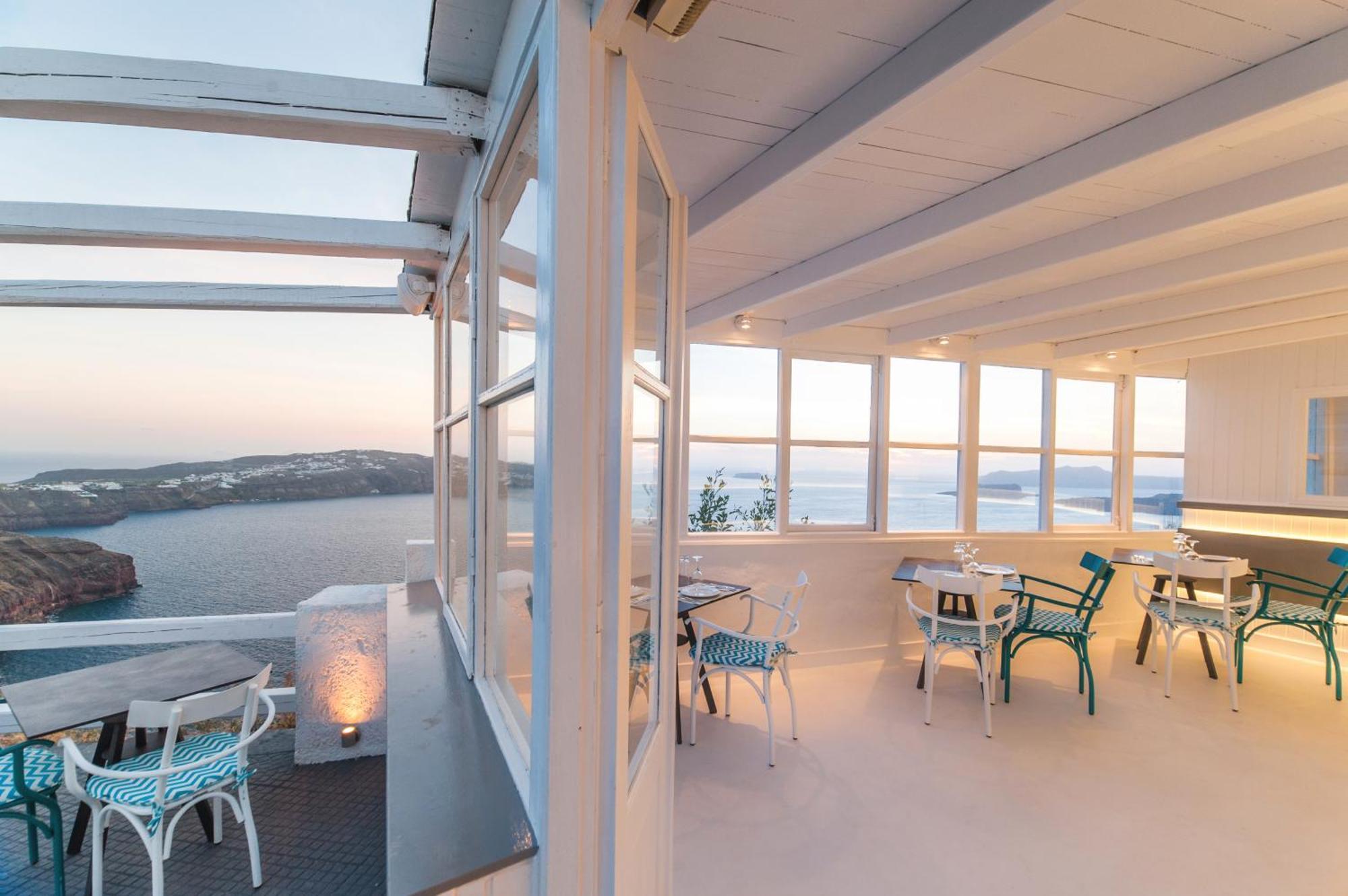 Artemis 4* Megalochori (Santorini)