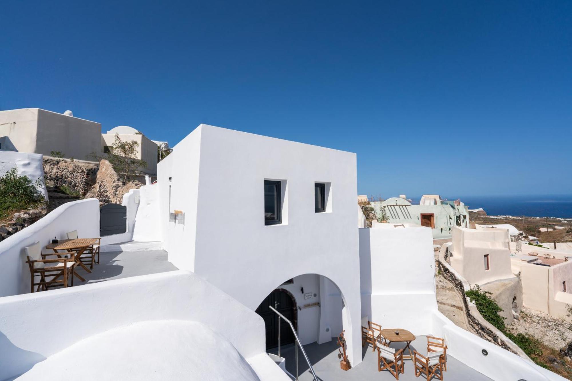 Apartment Caves 1880 Oia (Santorini)