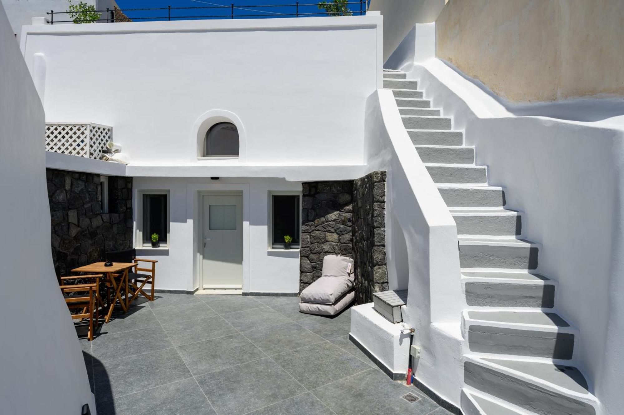 Angeleve With Private Jacuzzi Pousada Fira (Santorini)