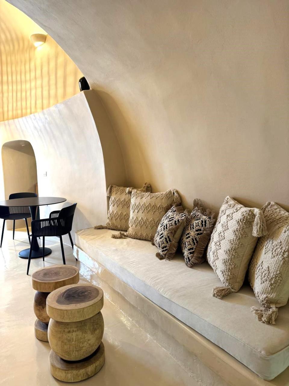Unique Homes By K&k * Oia (Santorini)