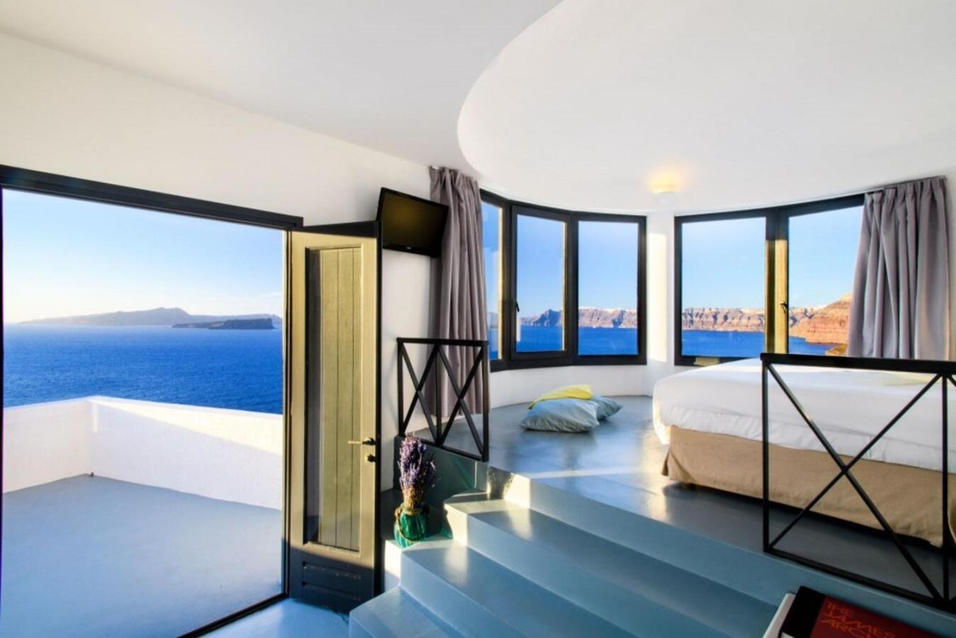 Hotel Grand Ambassador Santorini (adults Only)