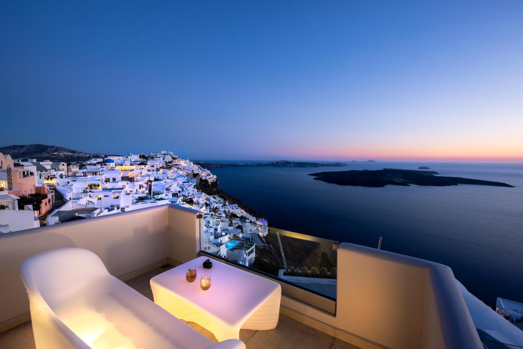 Guest house Damigos Caldera World 2*