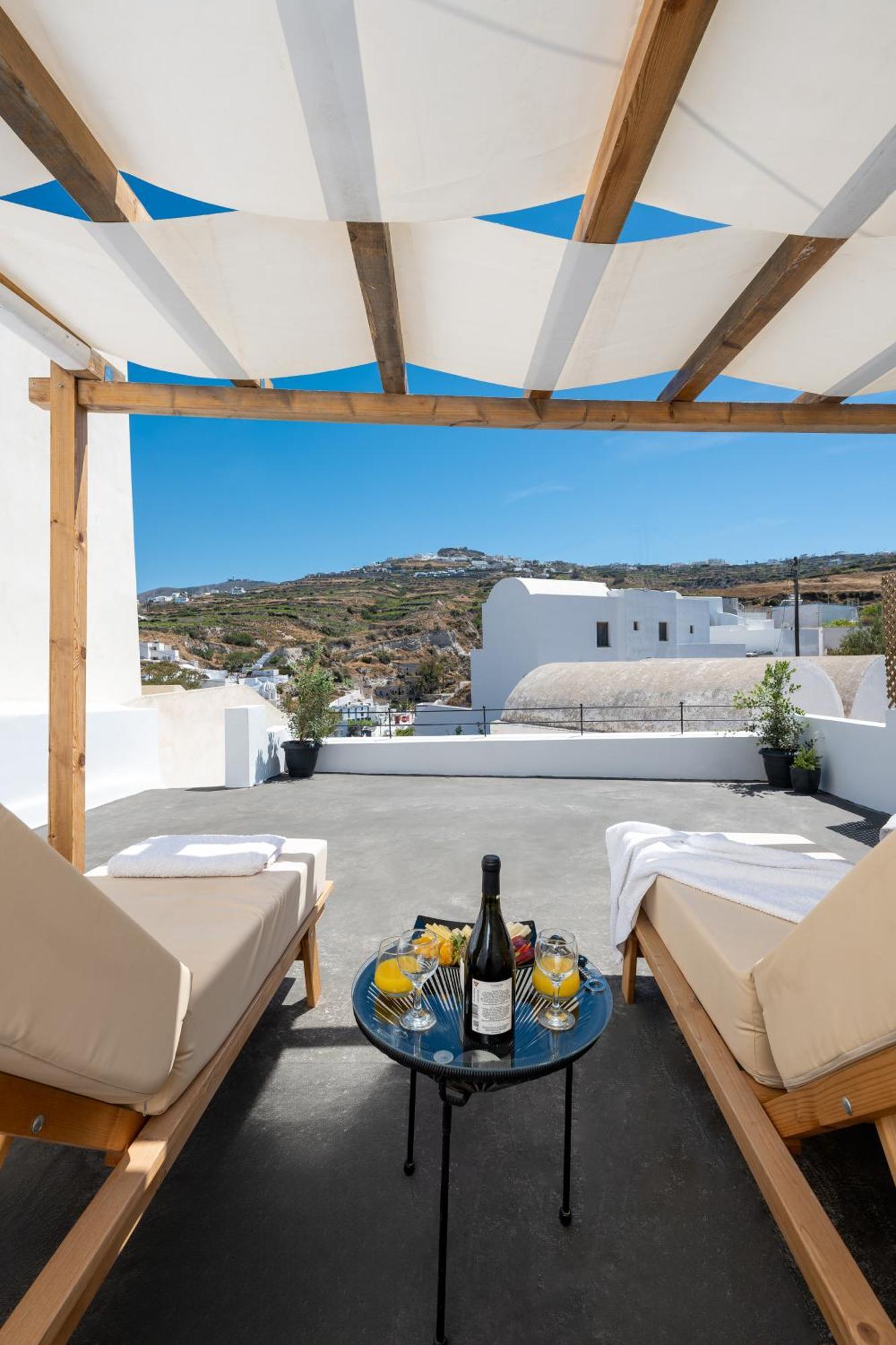 Angeleve With Private Jacuzzi Fira (Santorini)
