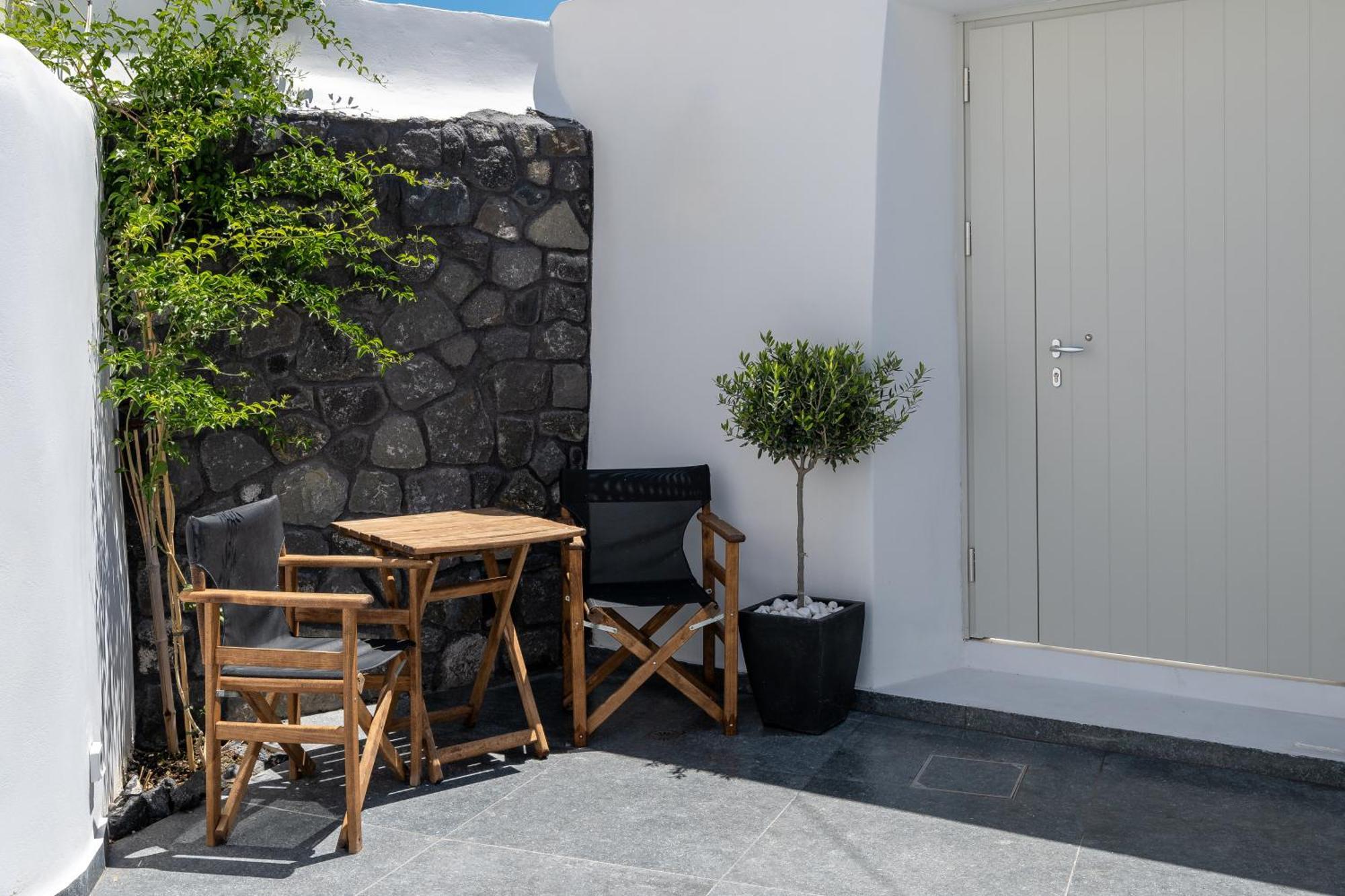 Angeleve With Private Jacuzzi Fira (Santorini)