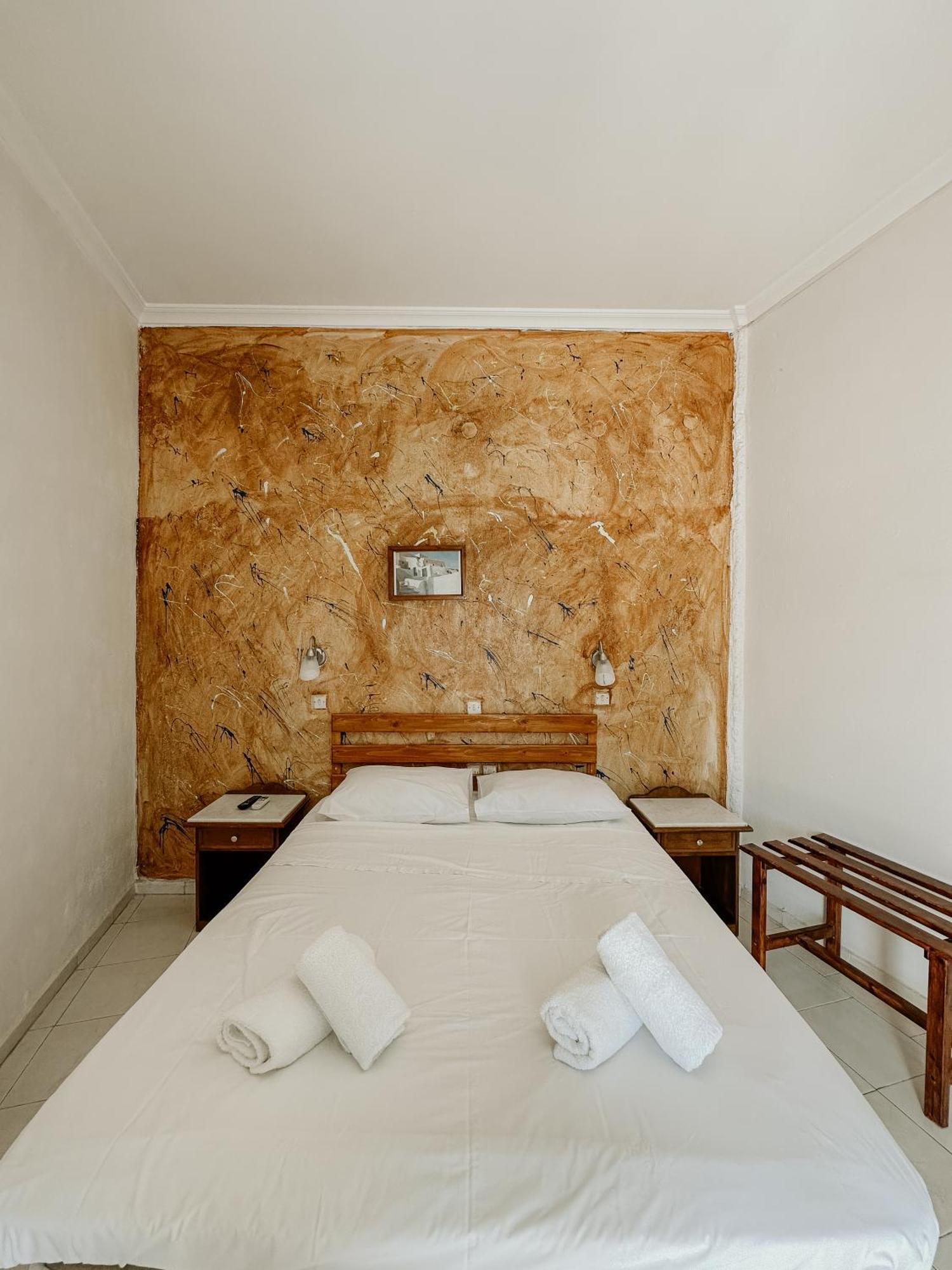 Hotel Thirasia Fira (Santorini)