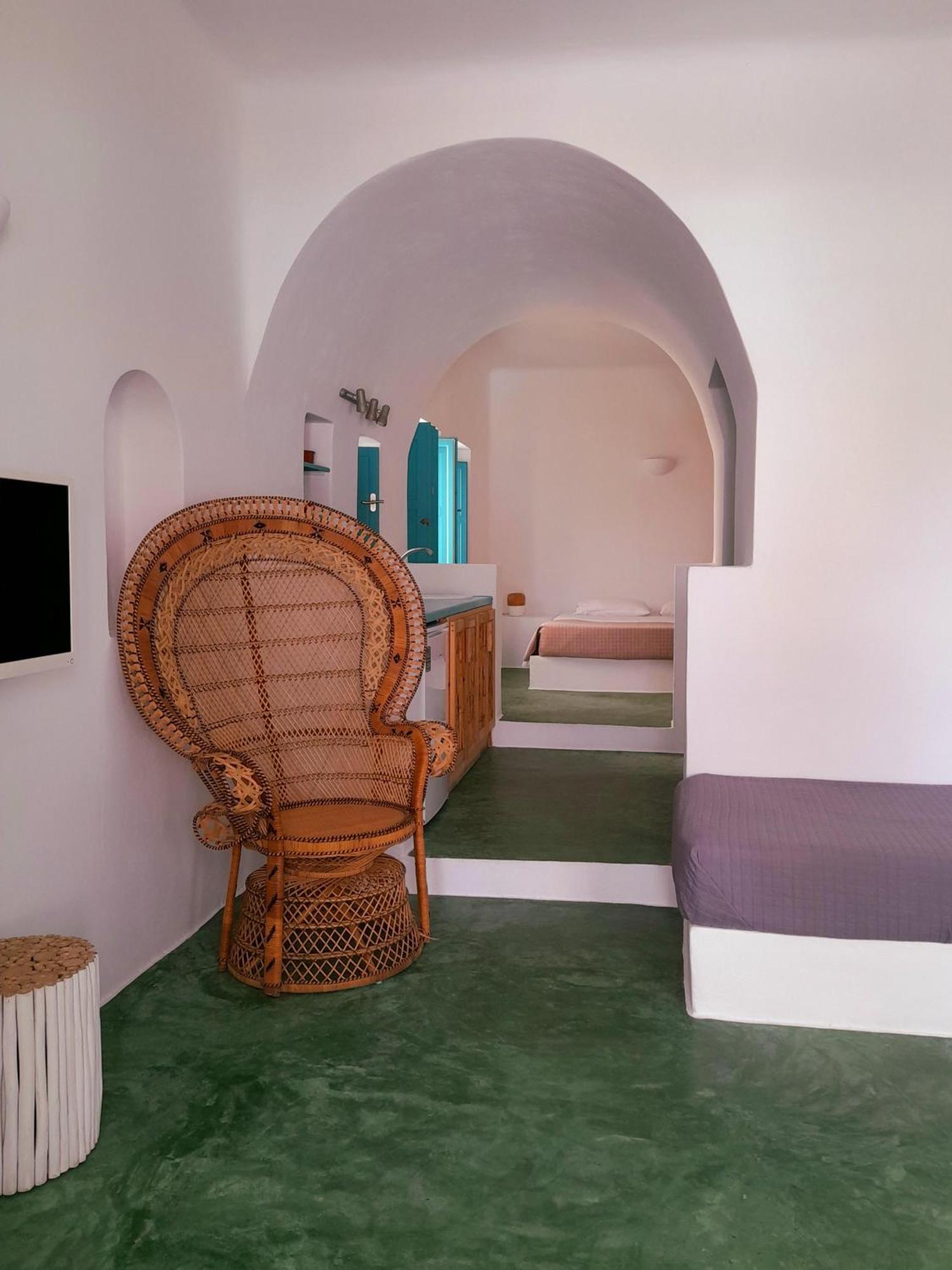 Aparthotel Nissia & 2*