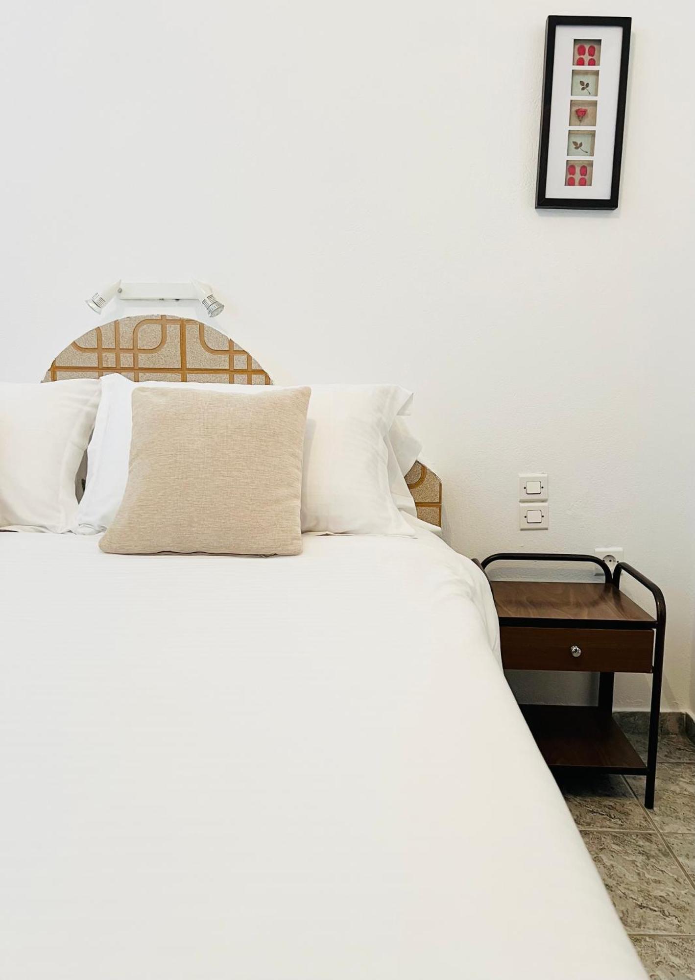 Aparthotel Fotini Firostefani