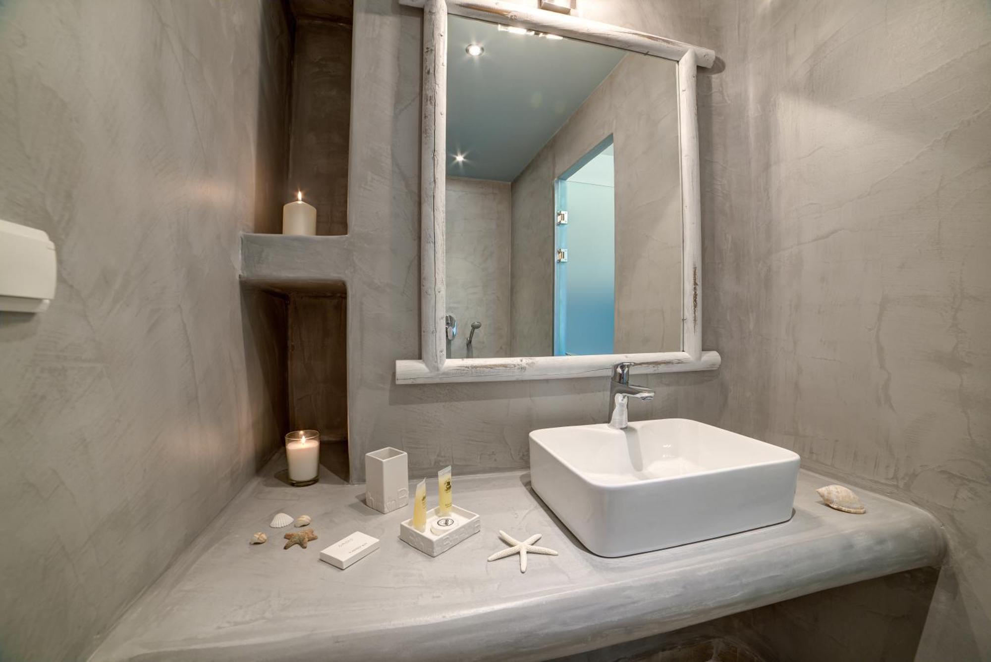 Ifestos Aparthotel 3*