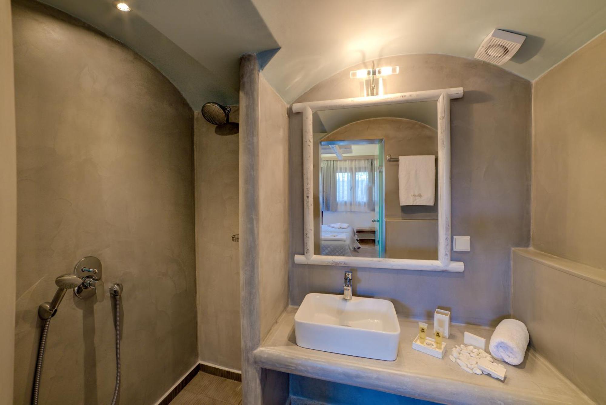 Ifestos 3* Fira (Santorini)