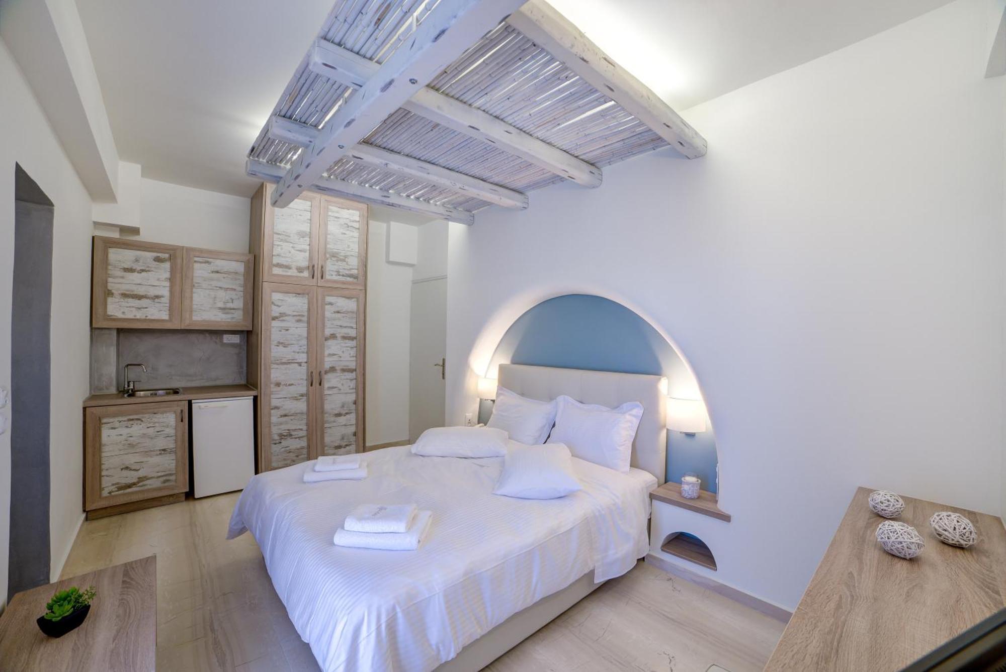 Aparthotel Ifestos Fira (Santorini)