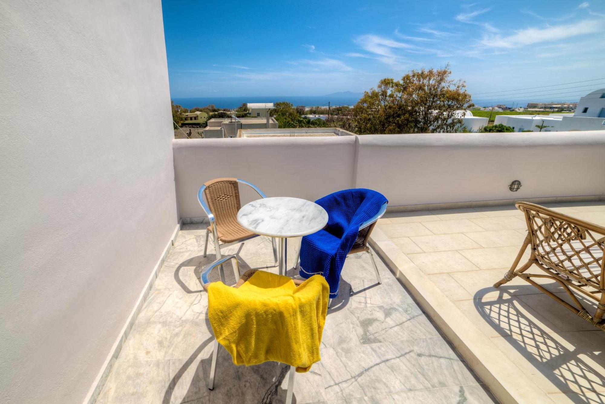 Ifestos Aparthotel 3*